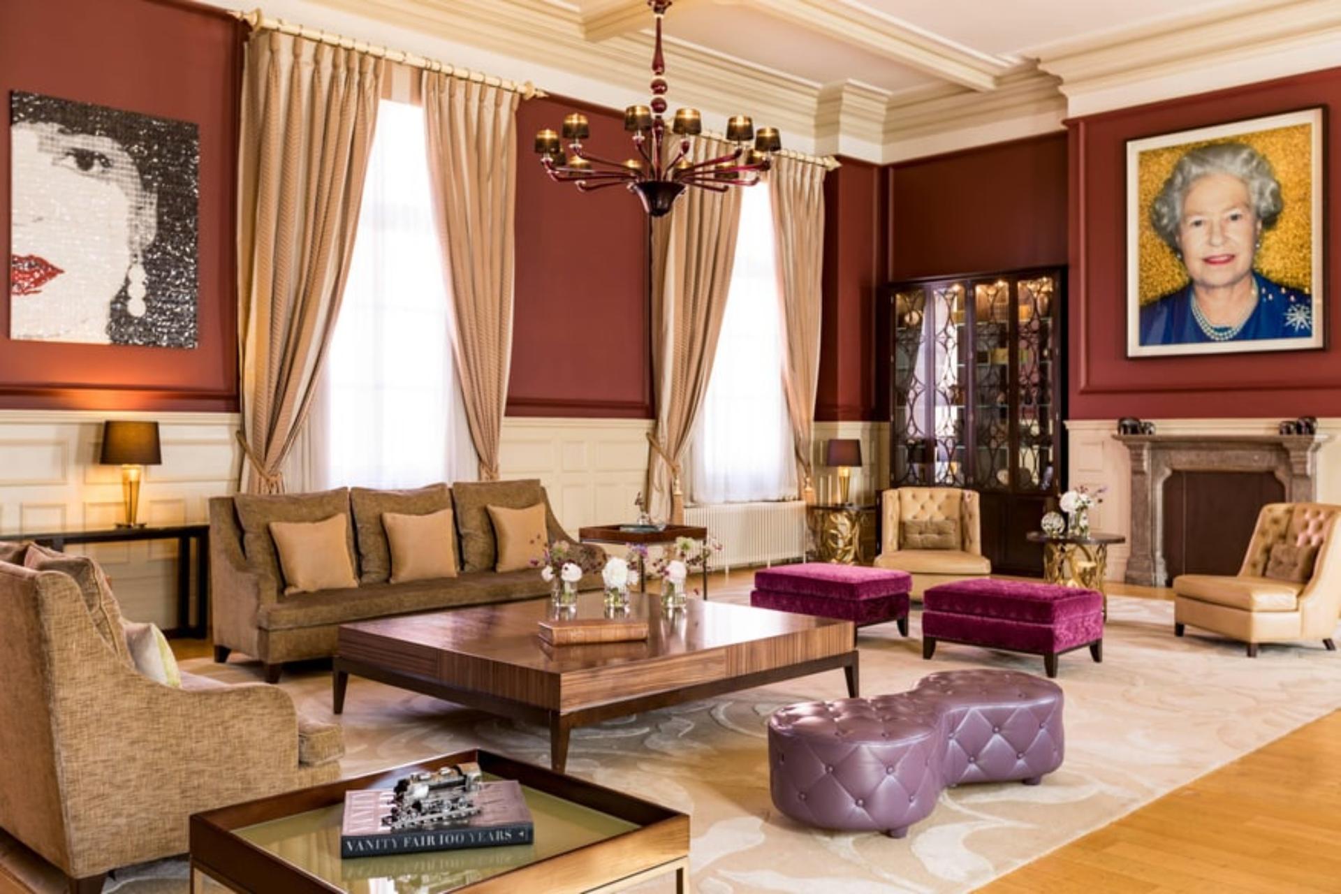 Royal Suite Lounge	