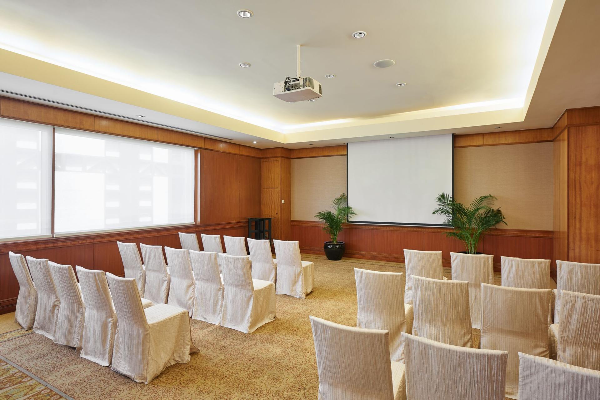Tomlinson Room