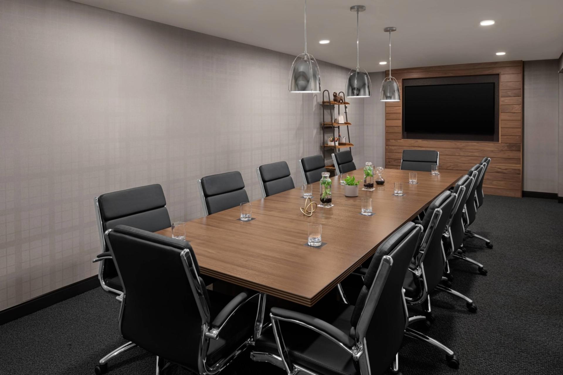 Walleye Boardroom	
