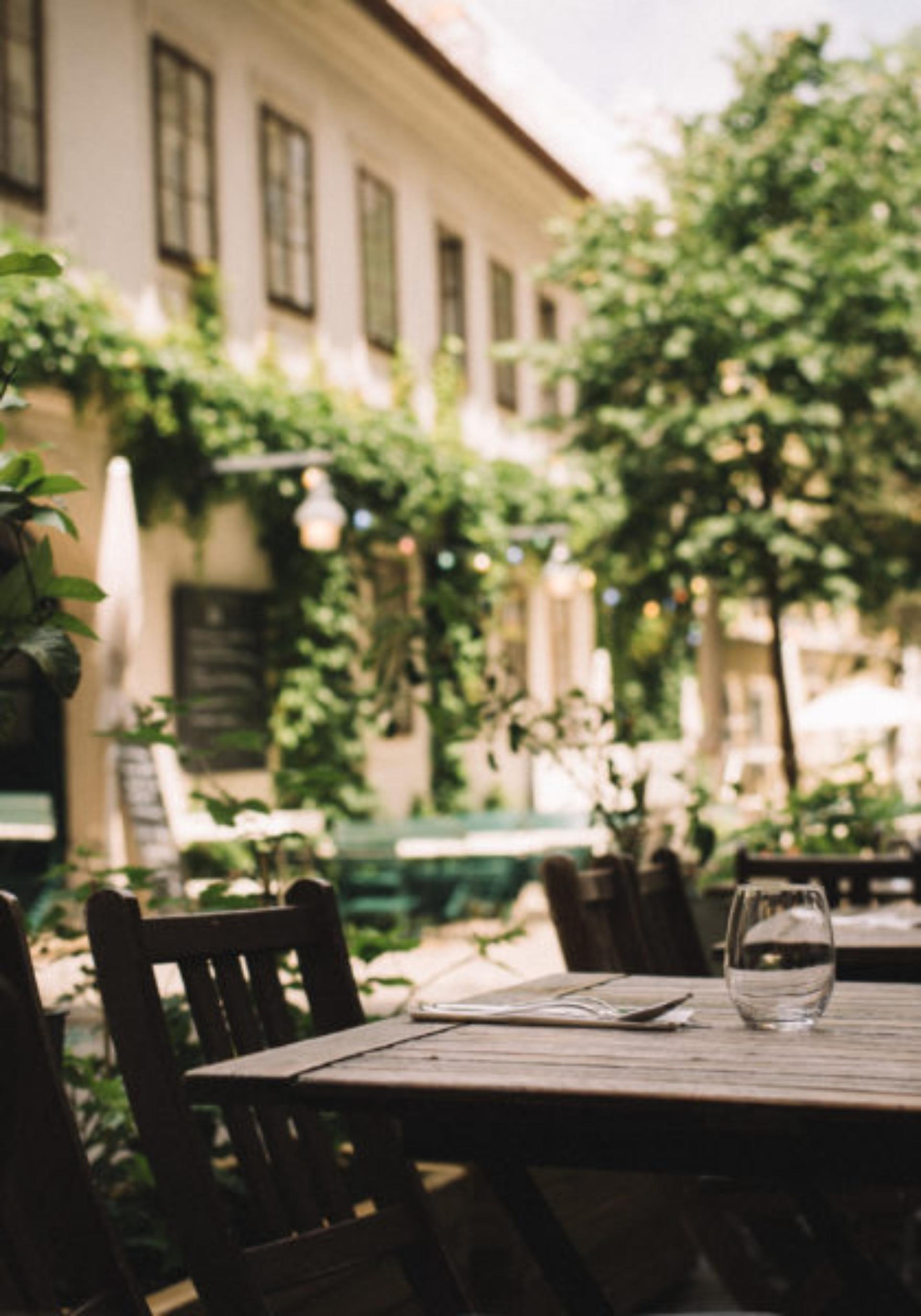 Full Buyout of Tian Bistro am Spittelberg