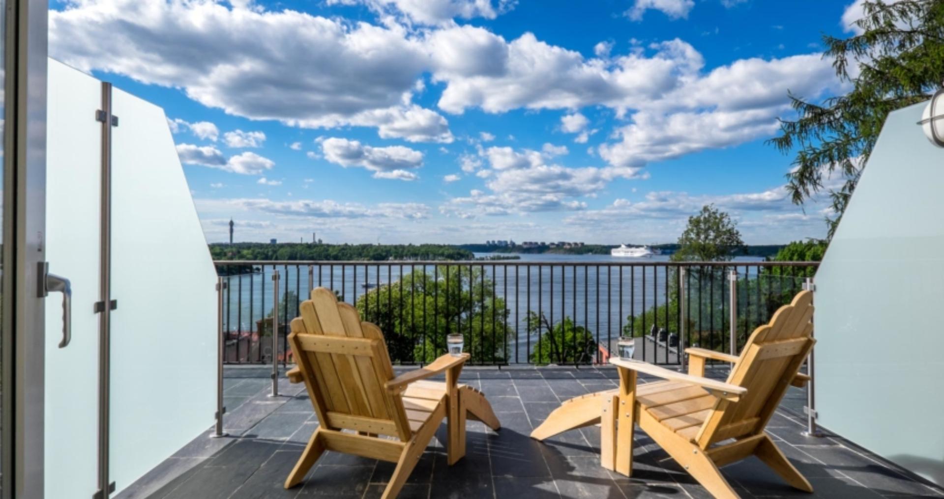 Deluxe Seaview