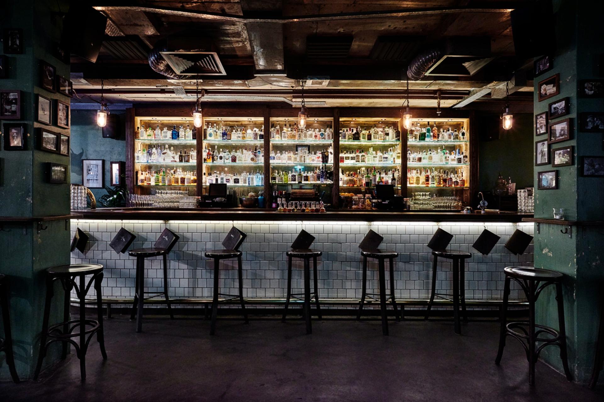 Cocktail Bar