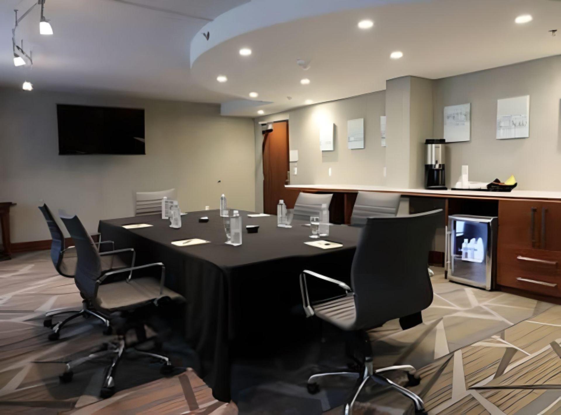 Grover Boardroom