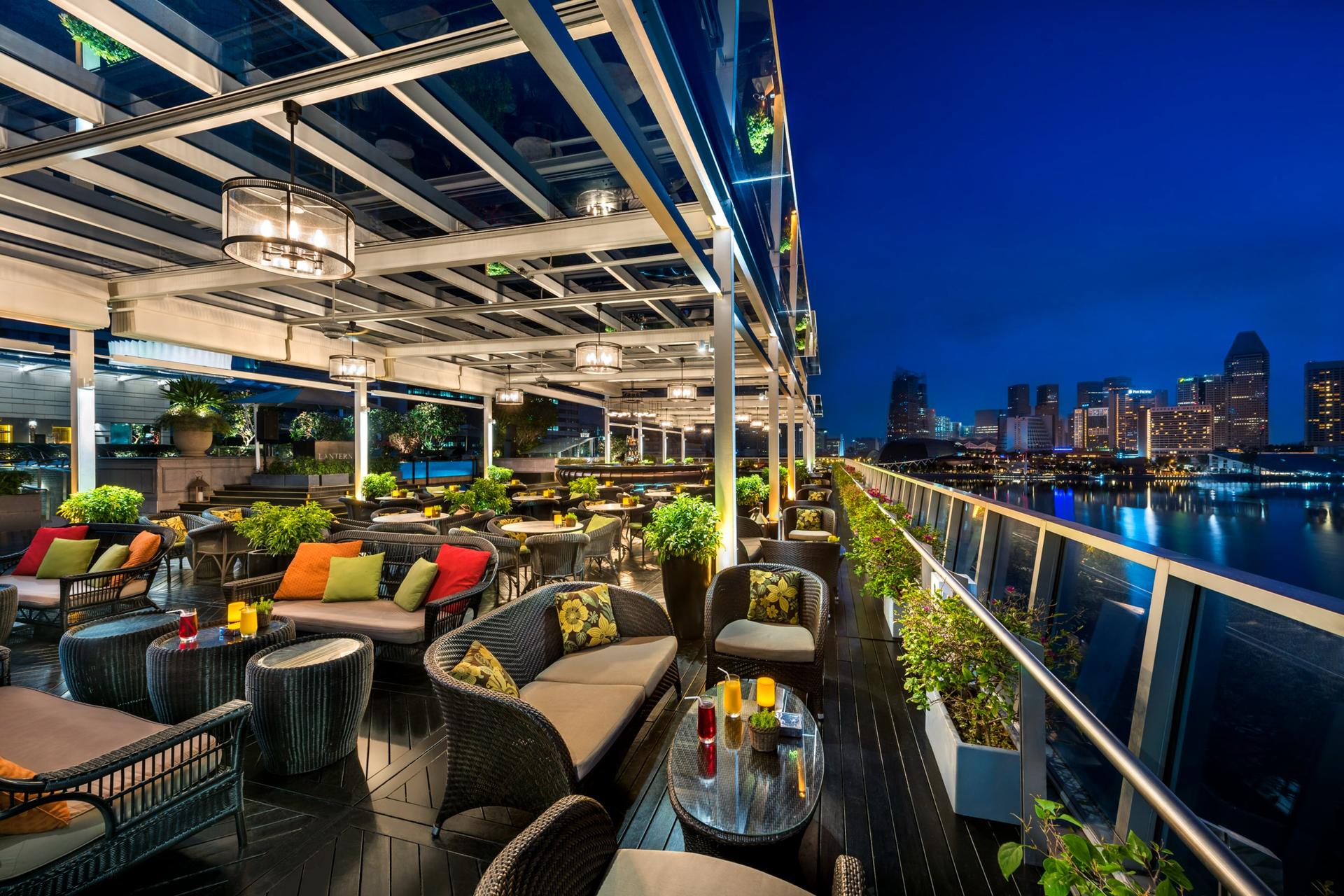 25 Best Rooftop Bars in Singapore