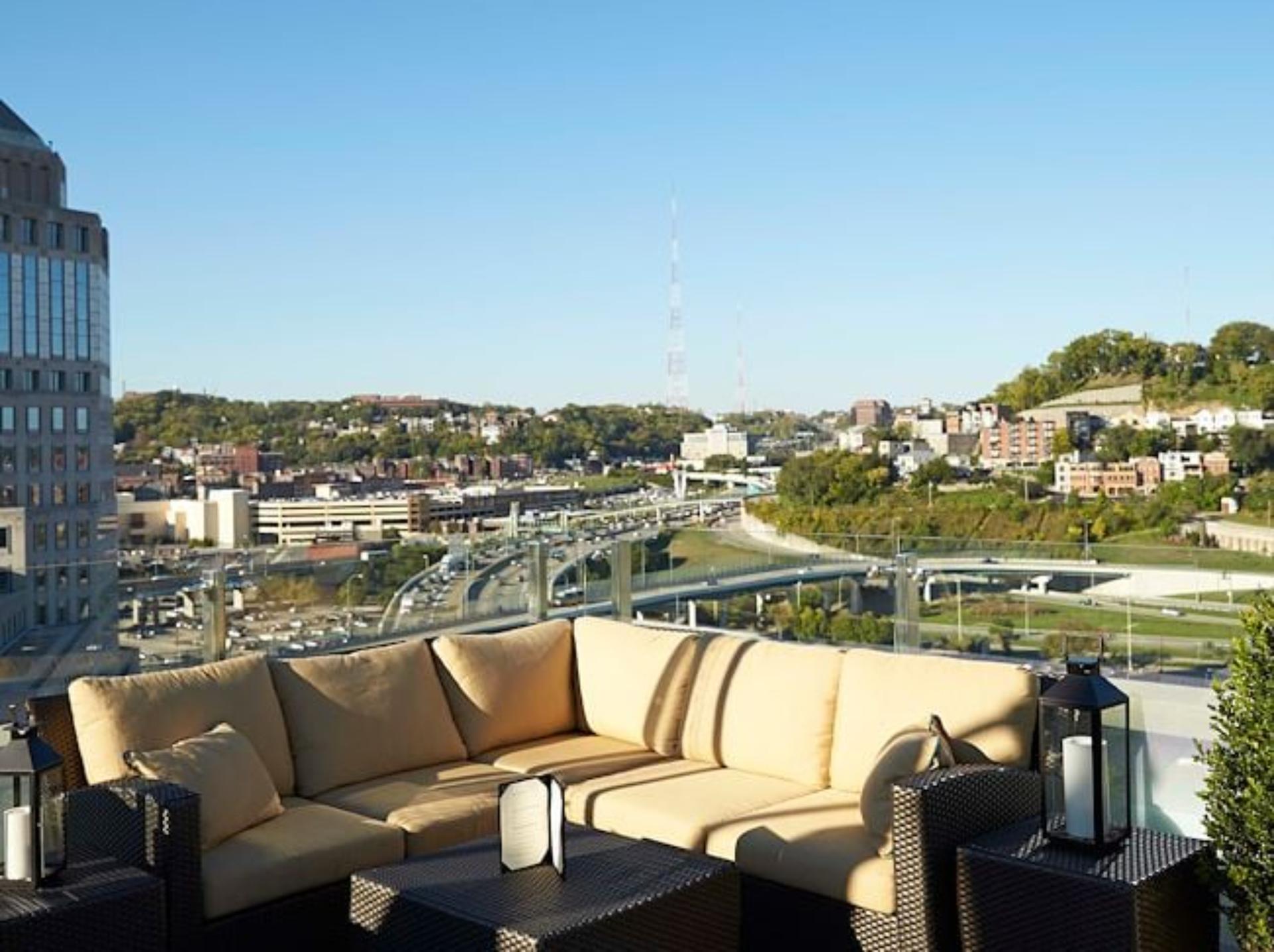 Rooftop Terrace Upper Level