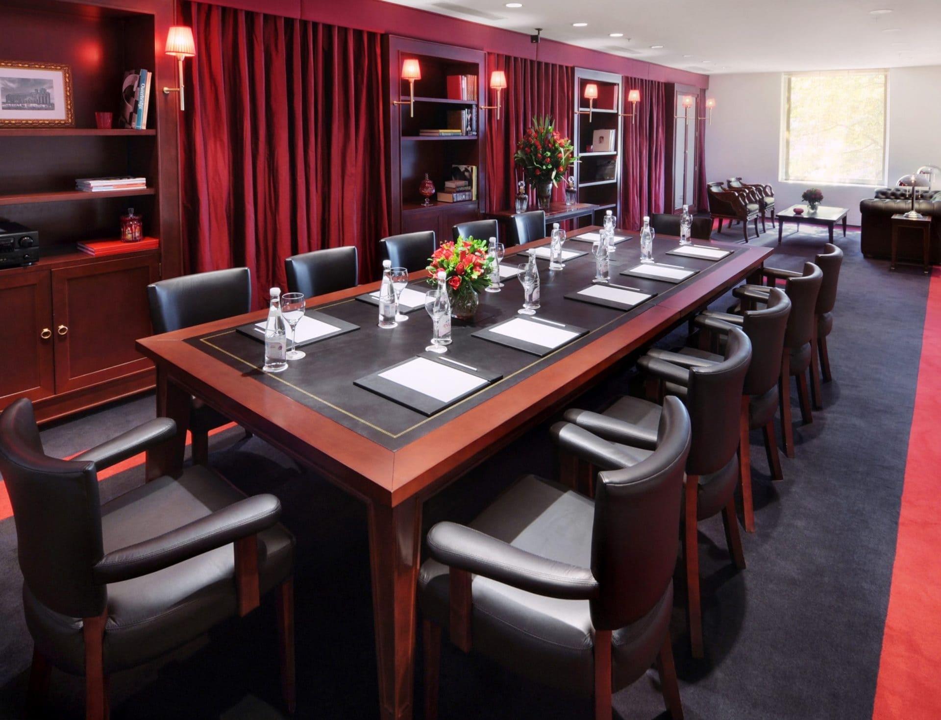 Business Room 4