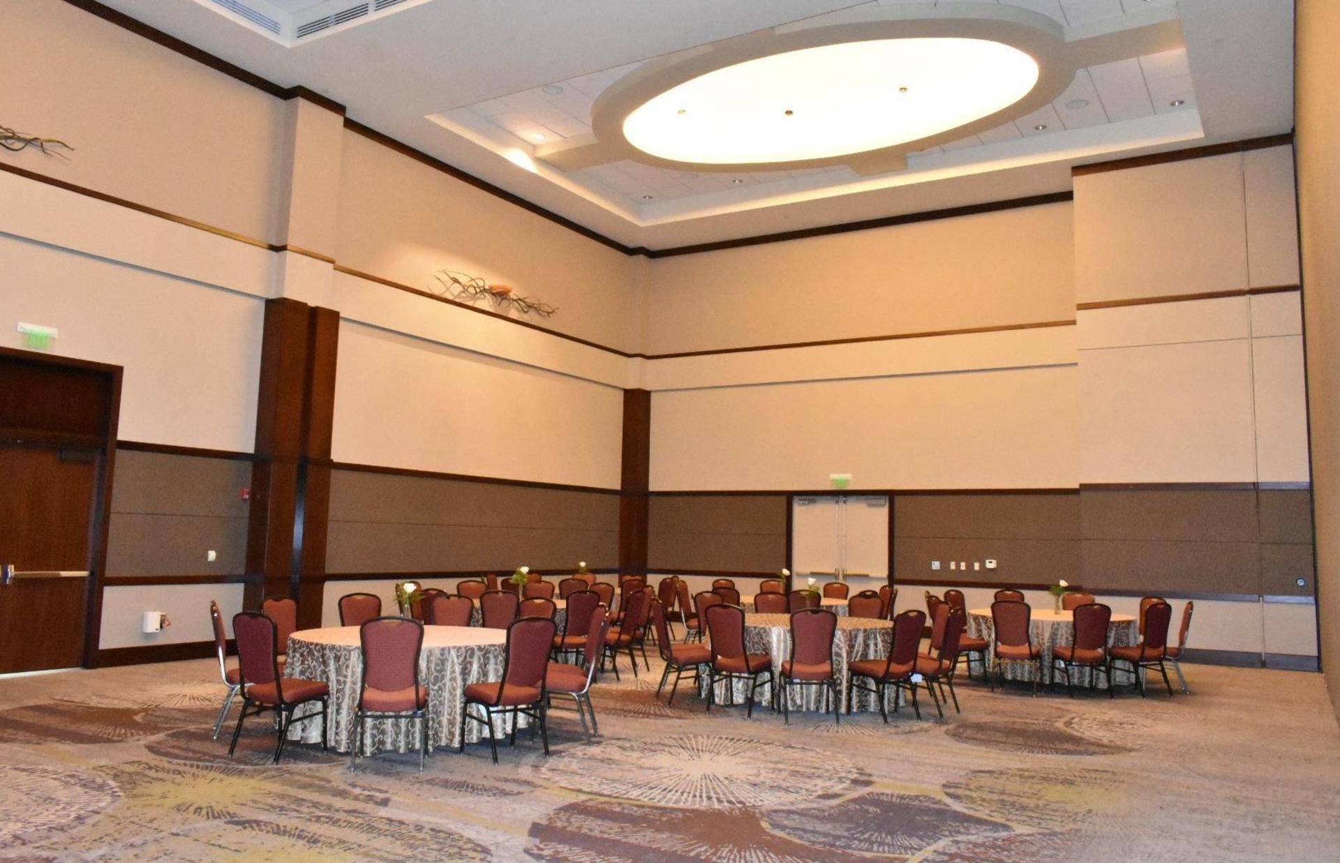 Ballroom C1