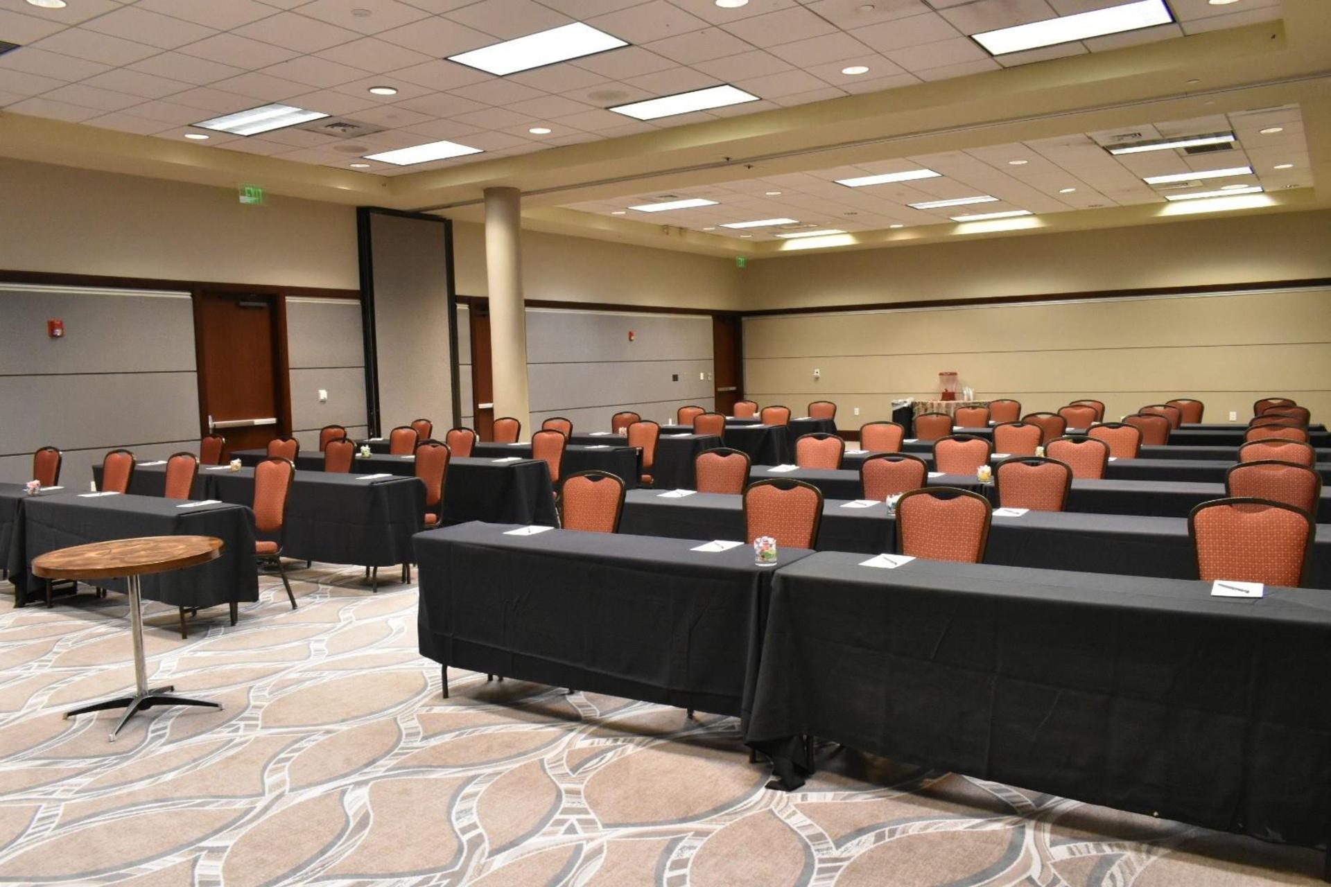 Meeting Room 6 & 7