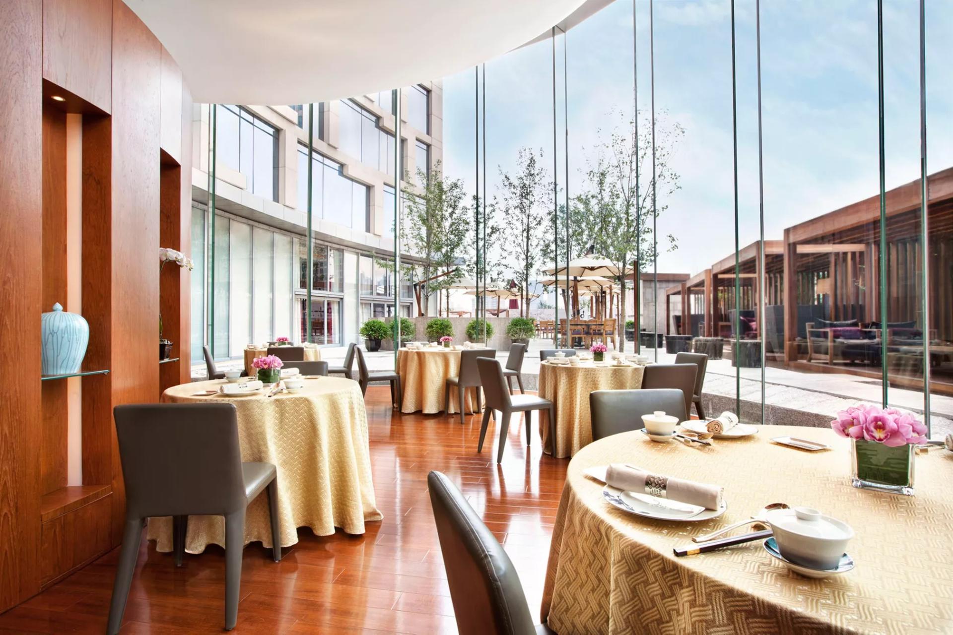 A la Carte Dining Room