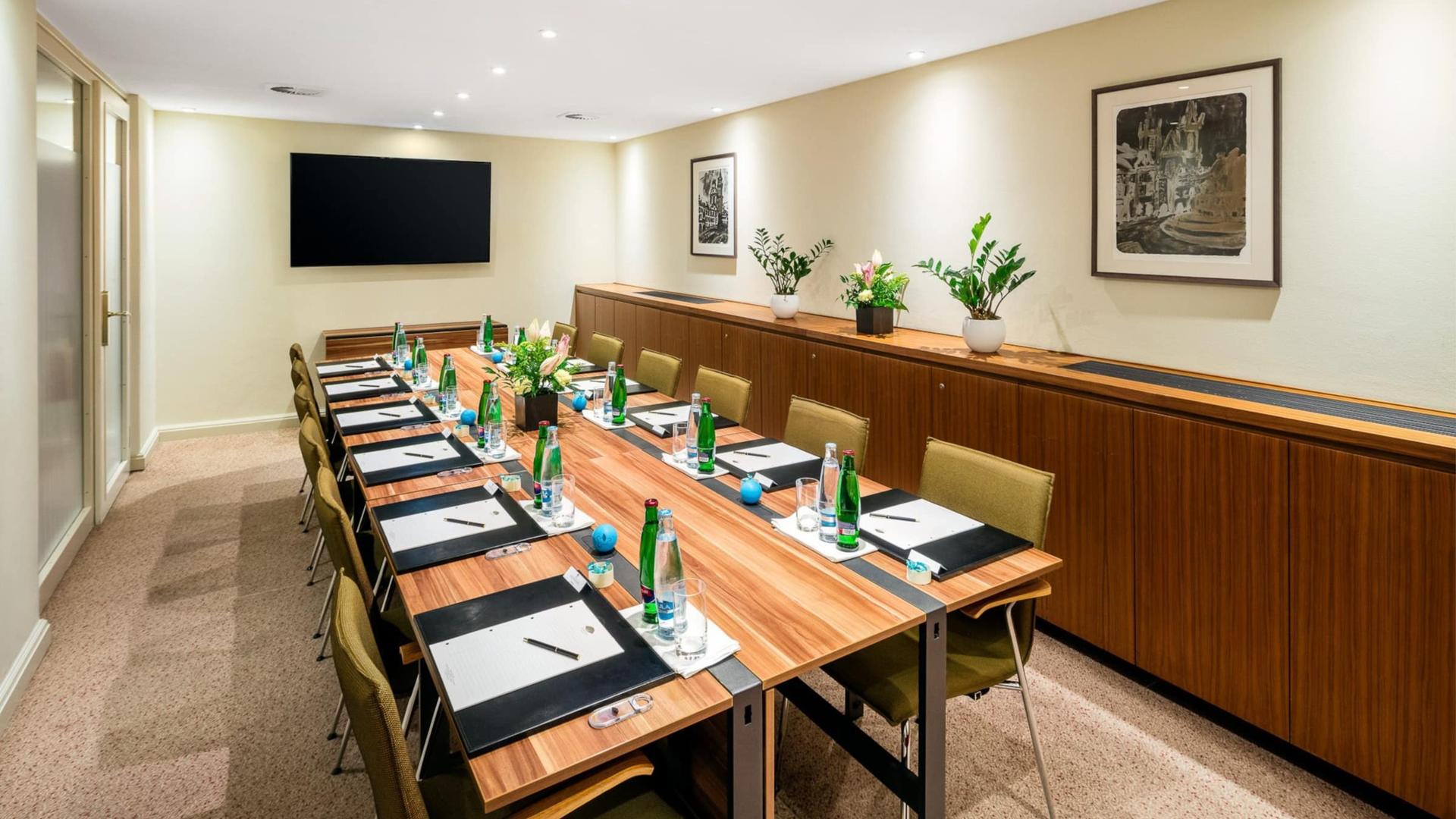 Boardroom 2