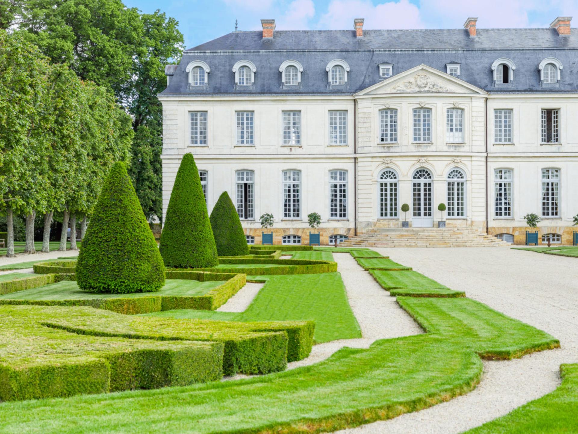 The Central Allée