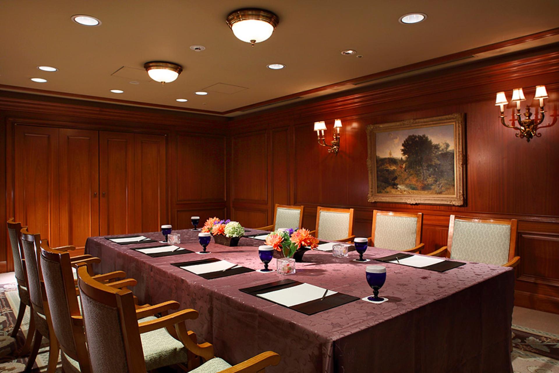Chestnut Room