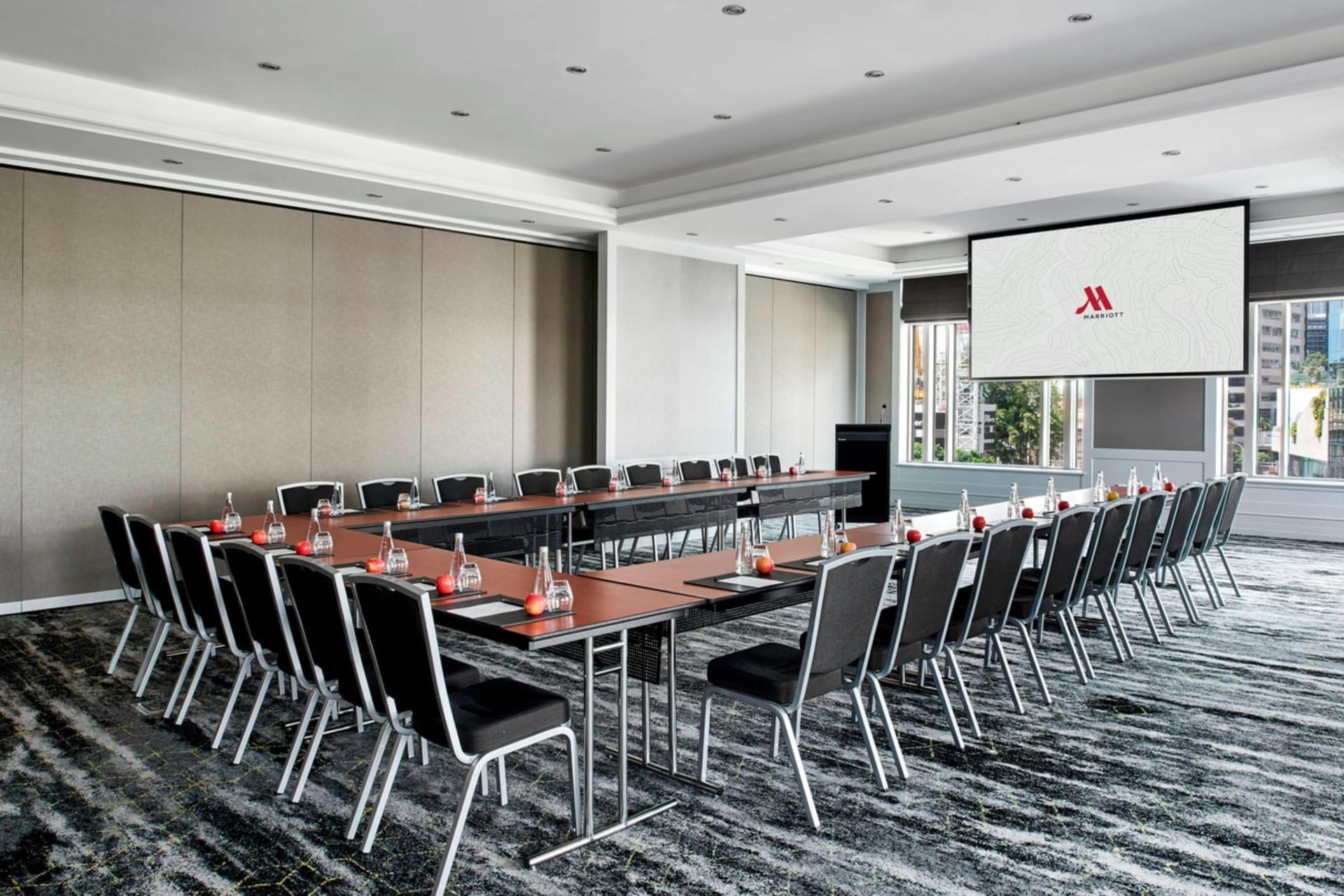 Queen Adelaide Room