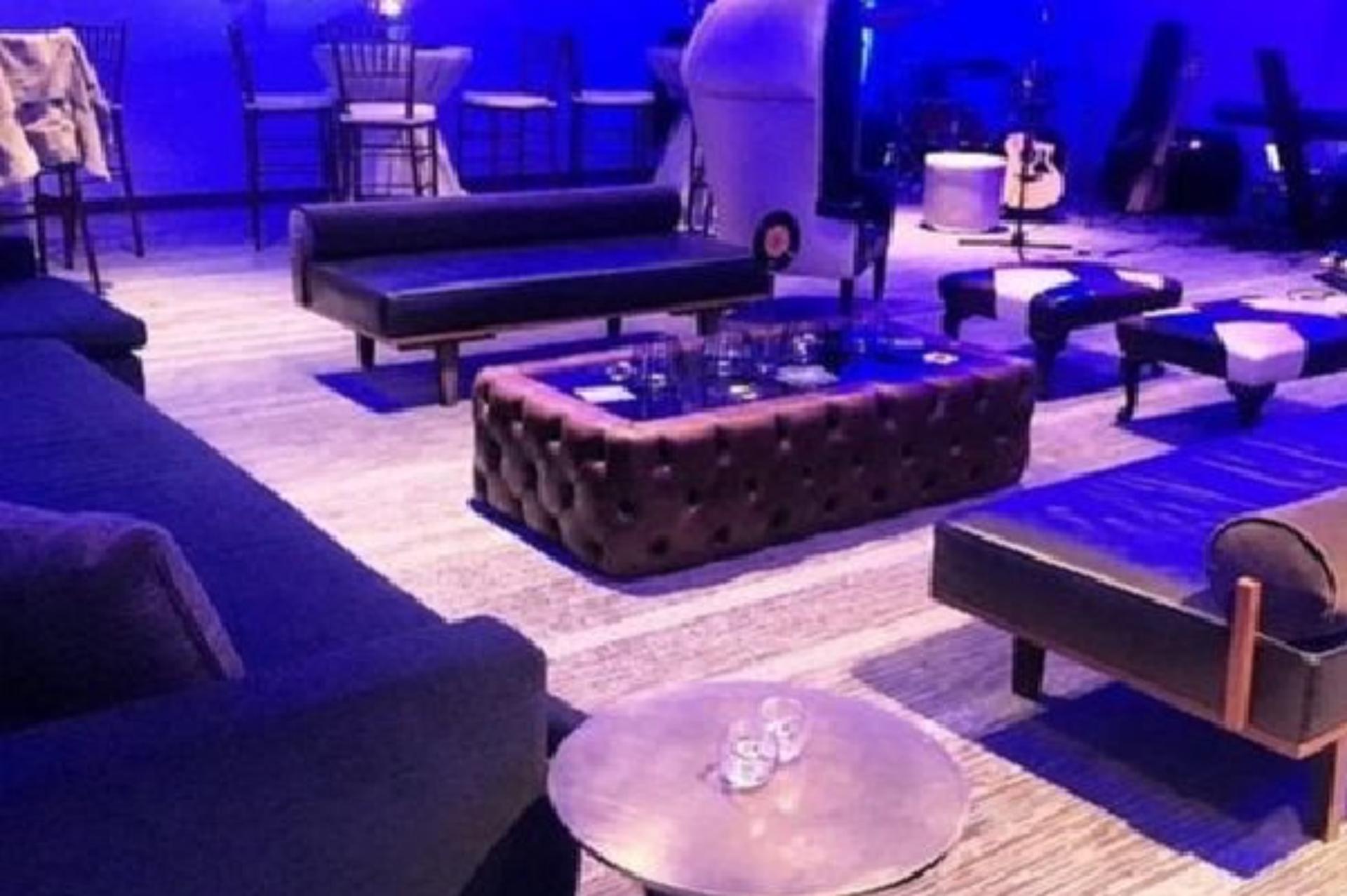 The J Gallery