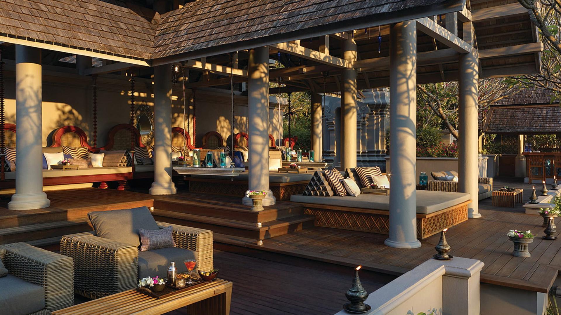 Ratree Bar And Lounge