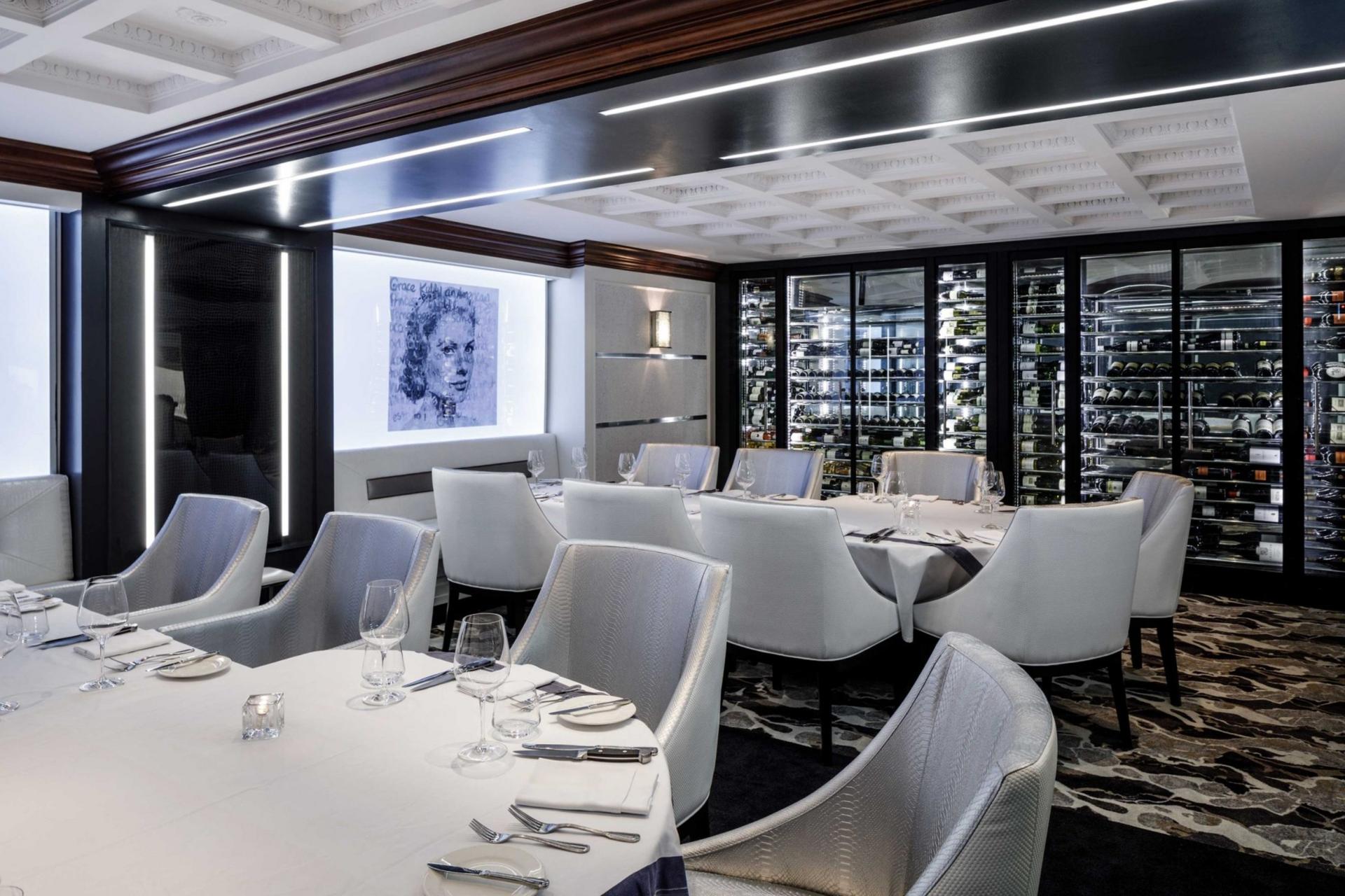 Vintages Room