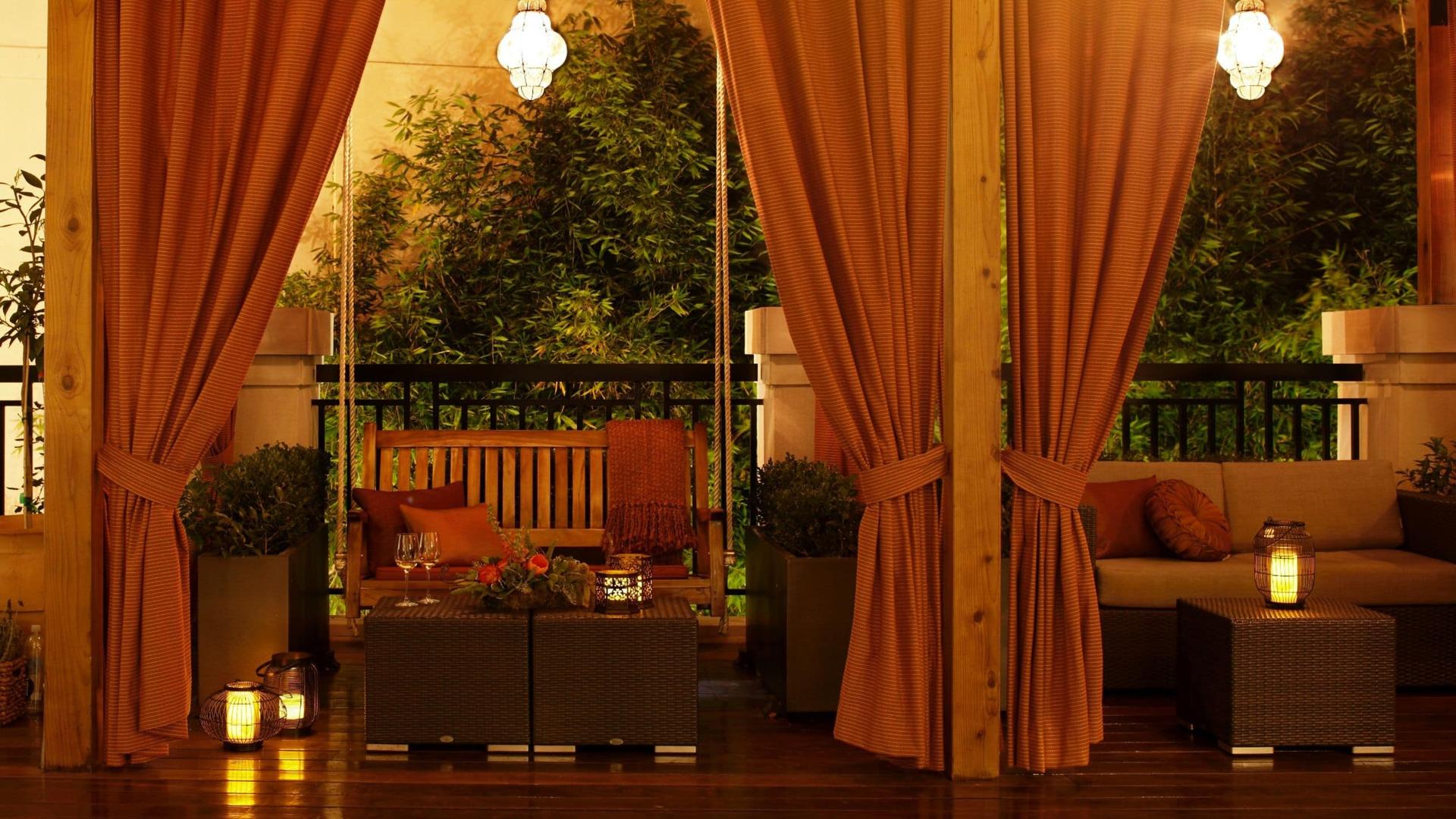 Terrace (Outdoor)