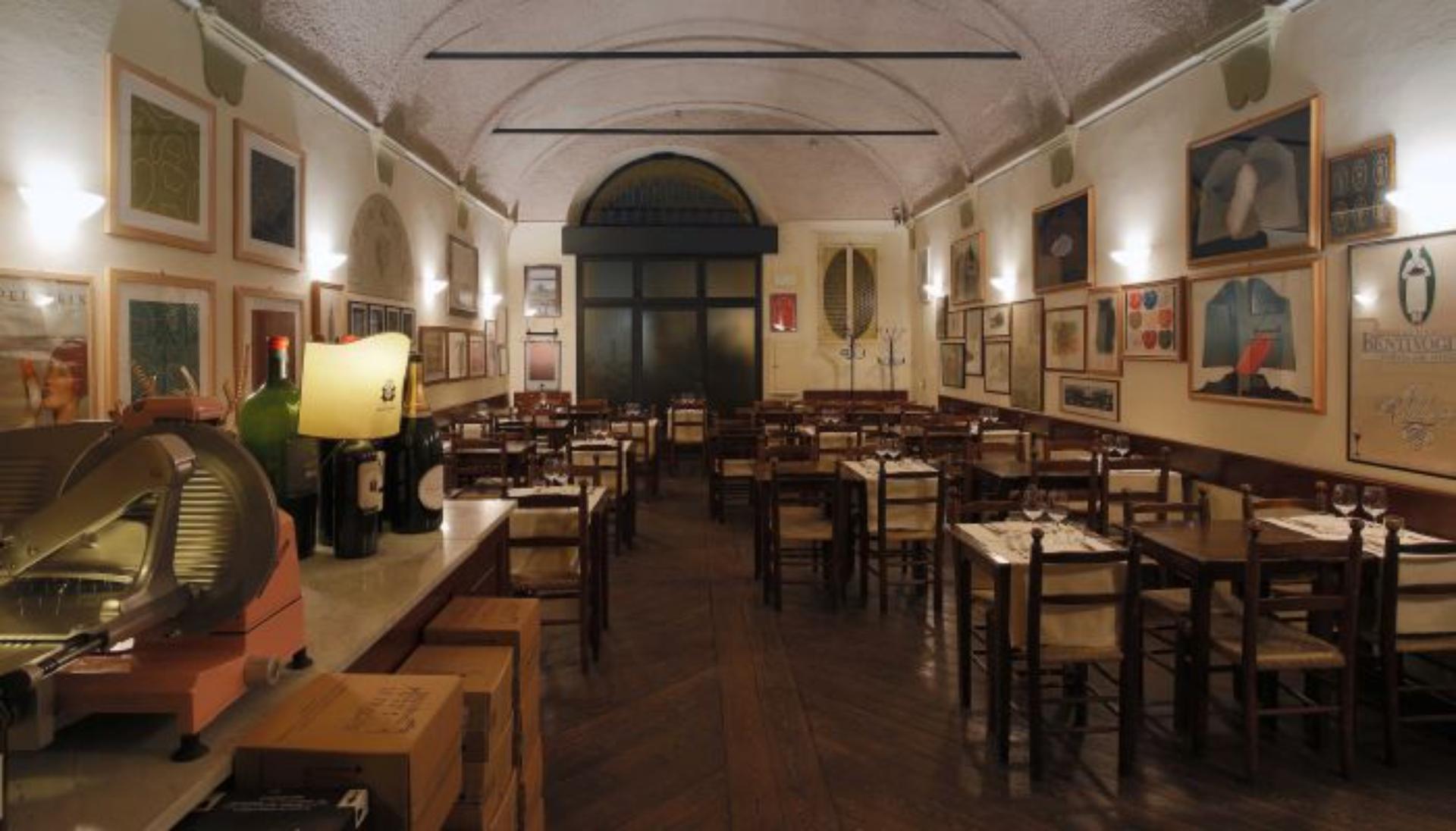 Saletta Room