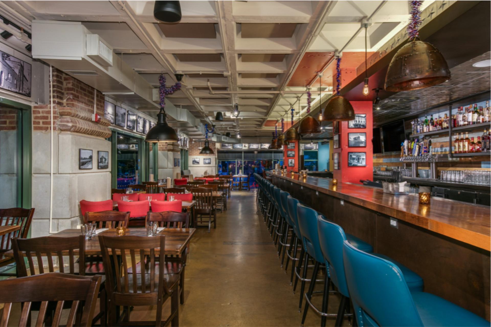 Vola's Dockside