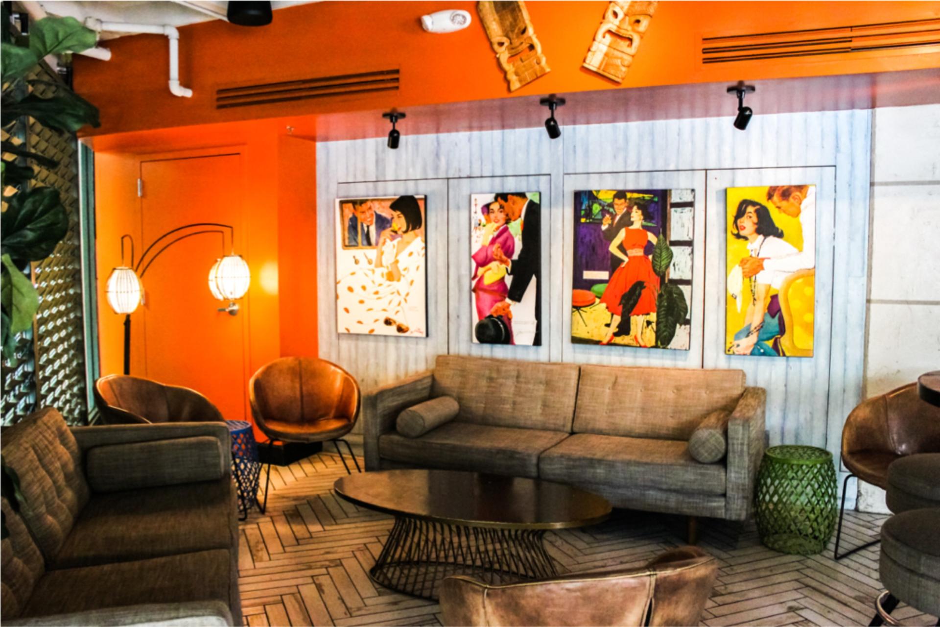 Hi-Tide Lounge