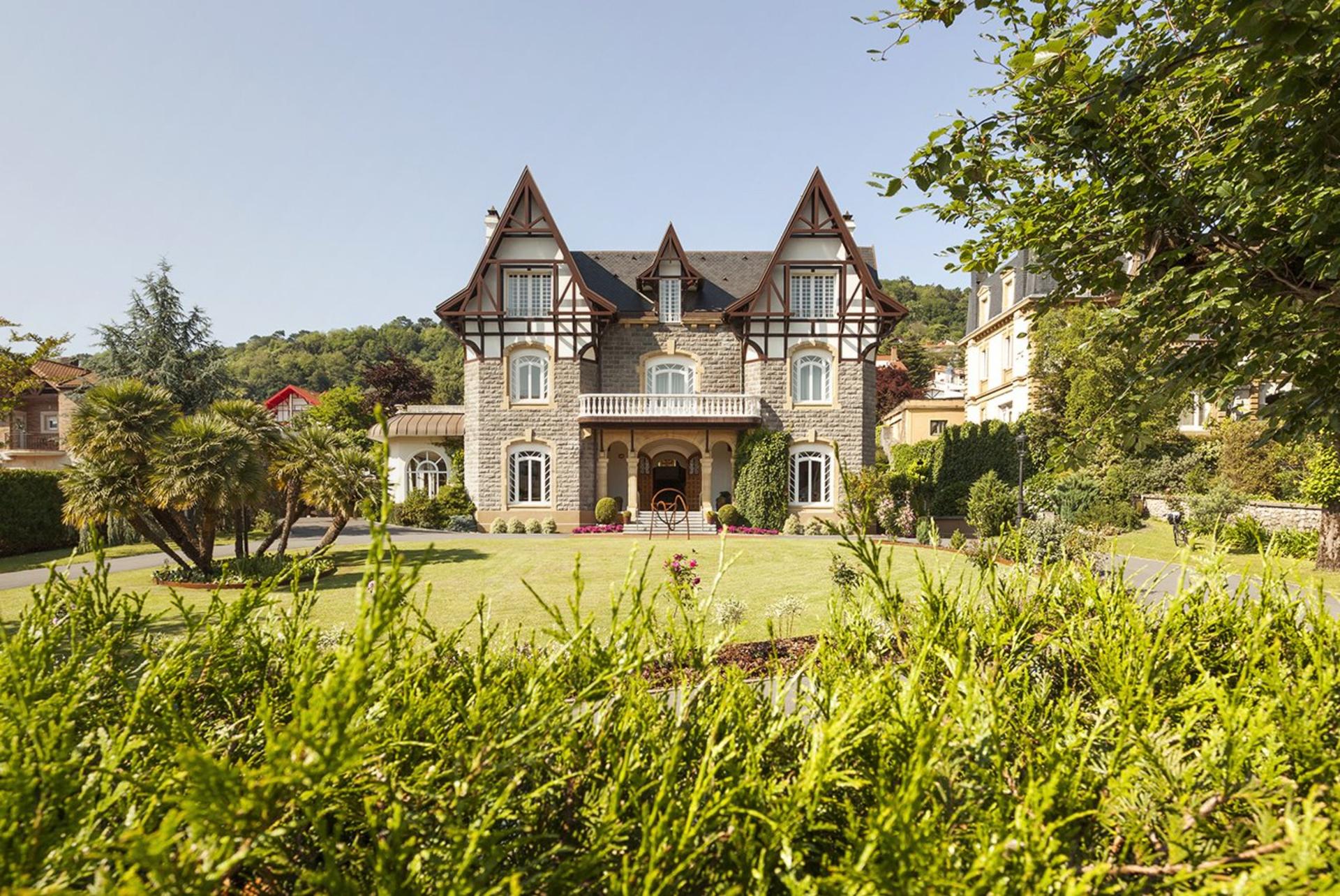 Full Buyout of Villa Soro