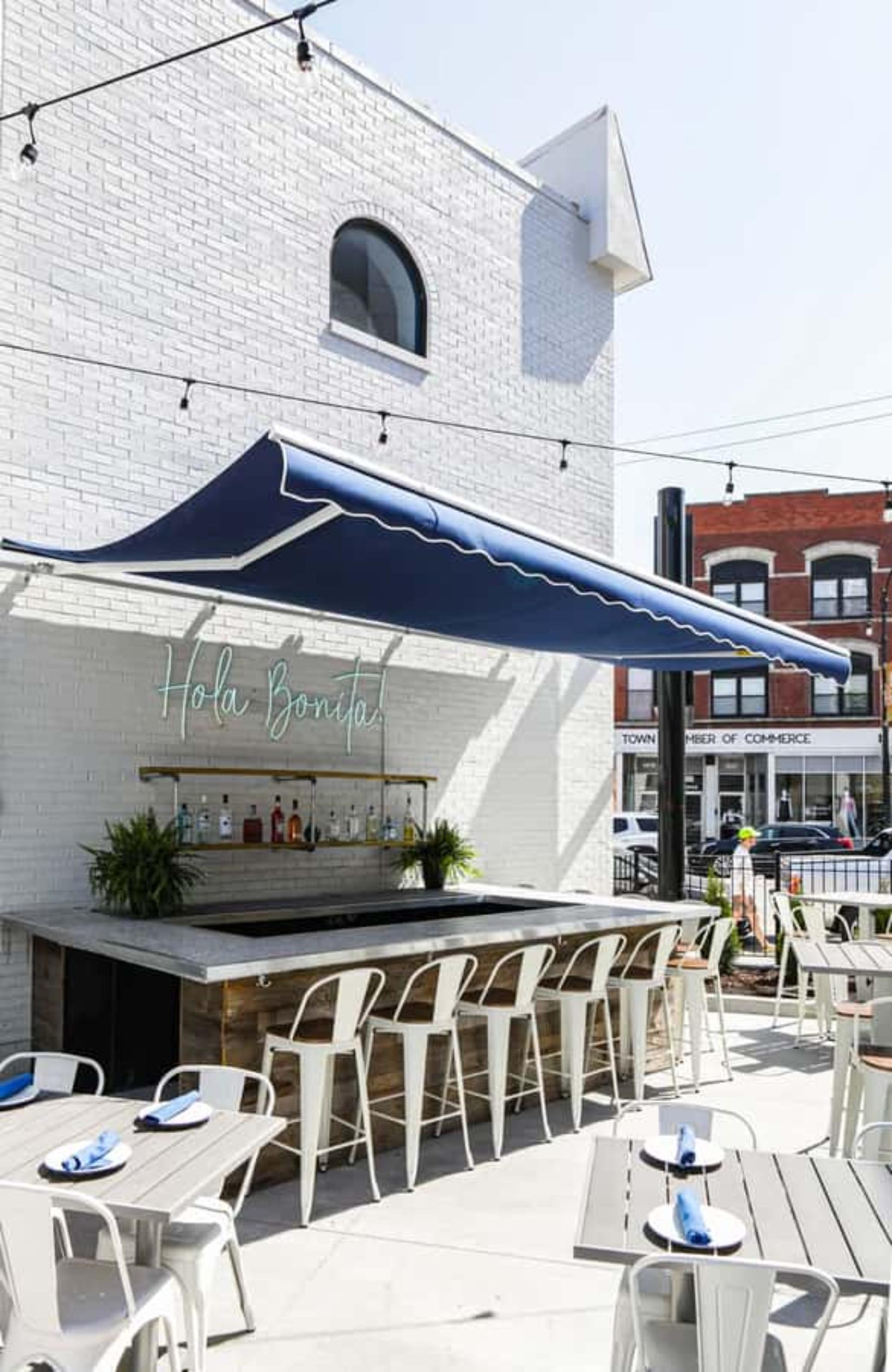 Outdoor Bonita Bar