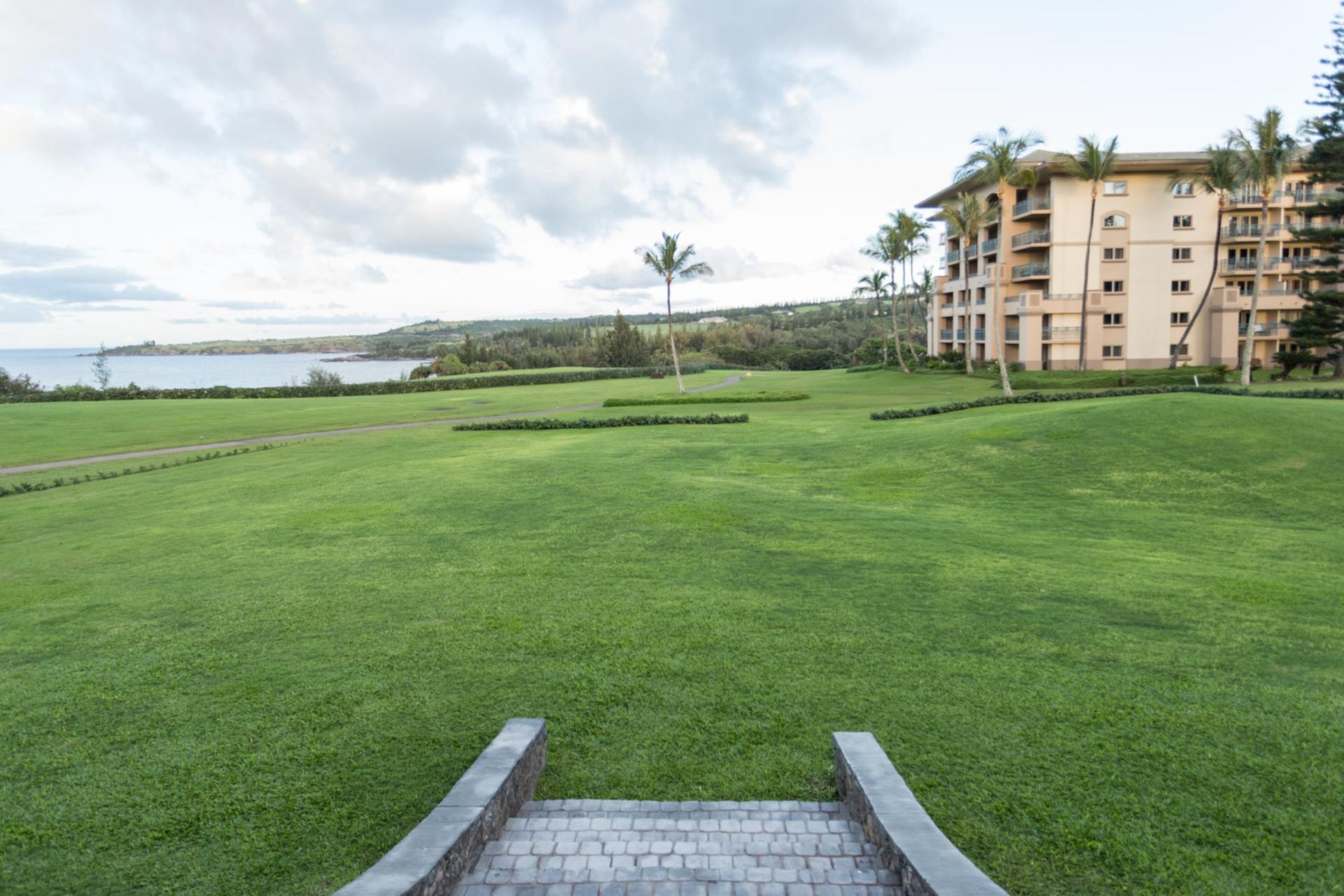Makai Lawn