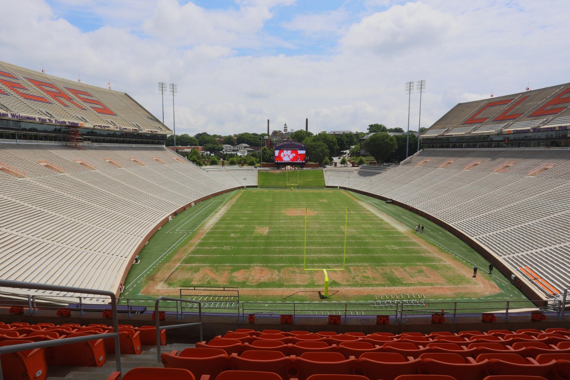 Frank Howard Field