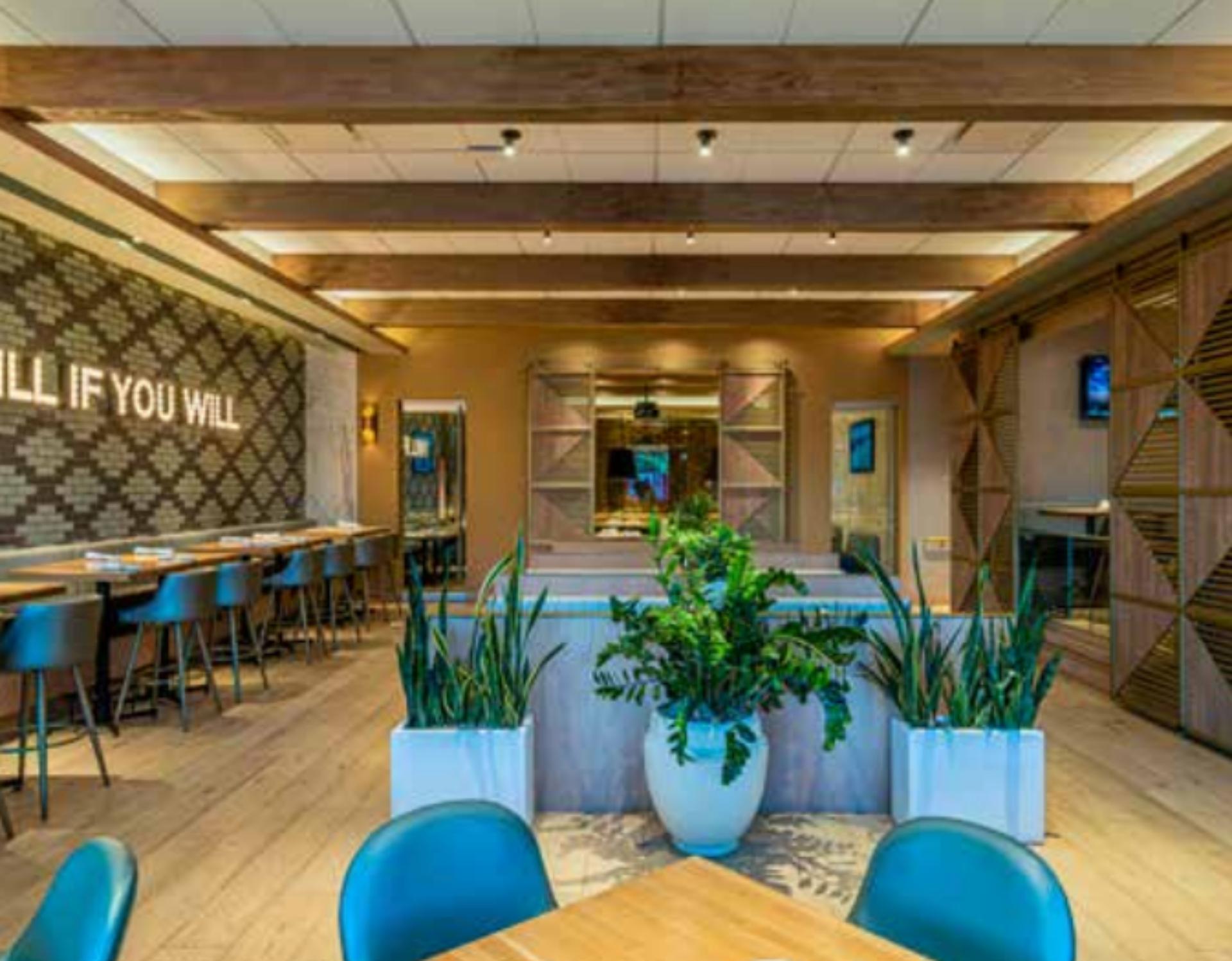 Full Buyout of Moxies Southlake Restaurant