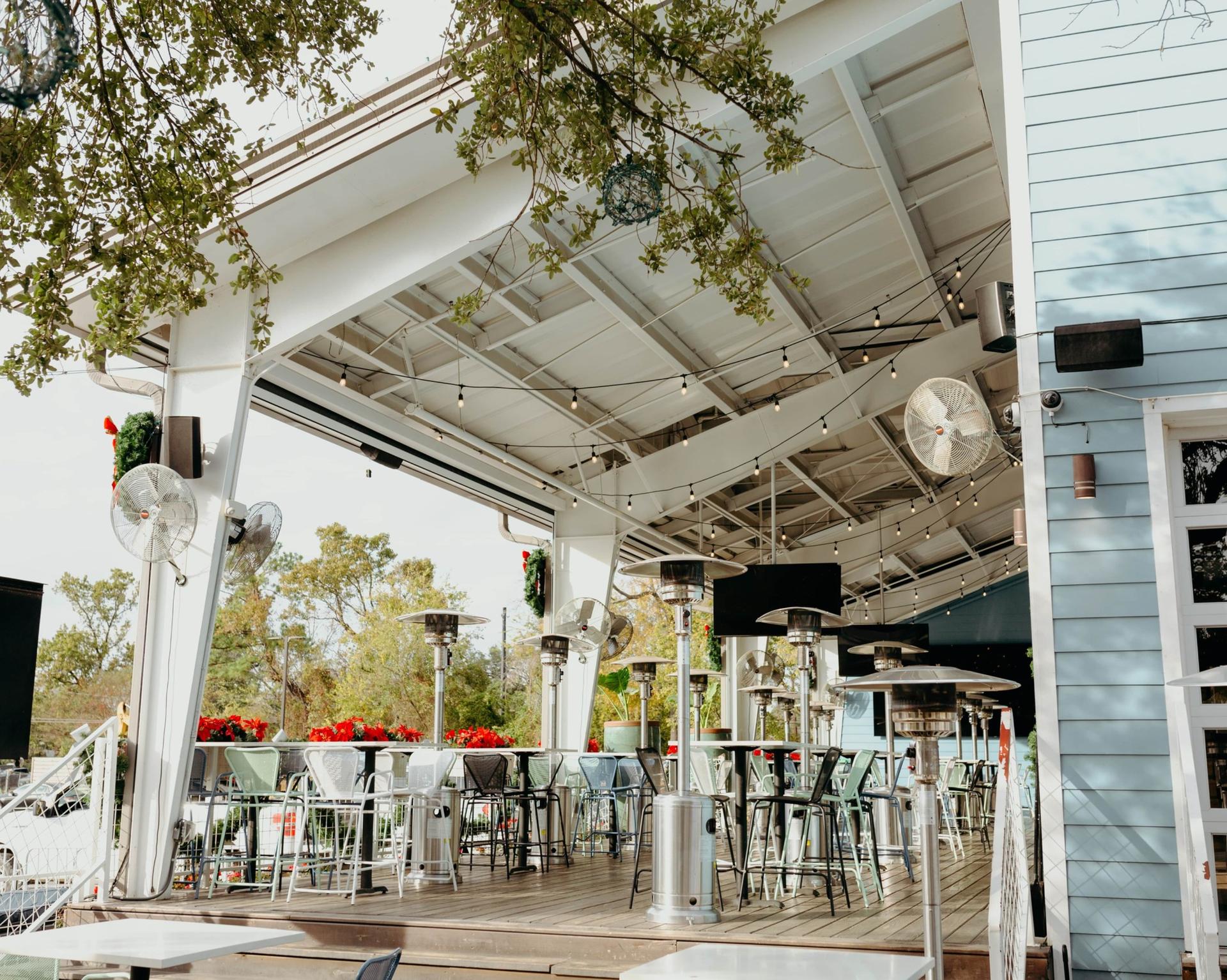 The 9 Best Sports Bars In Houston