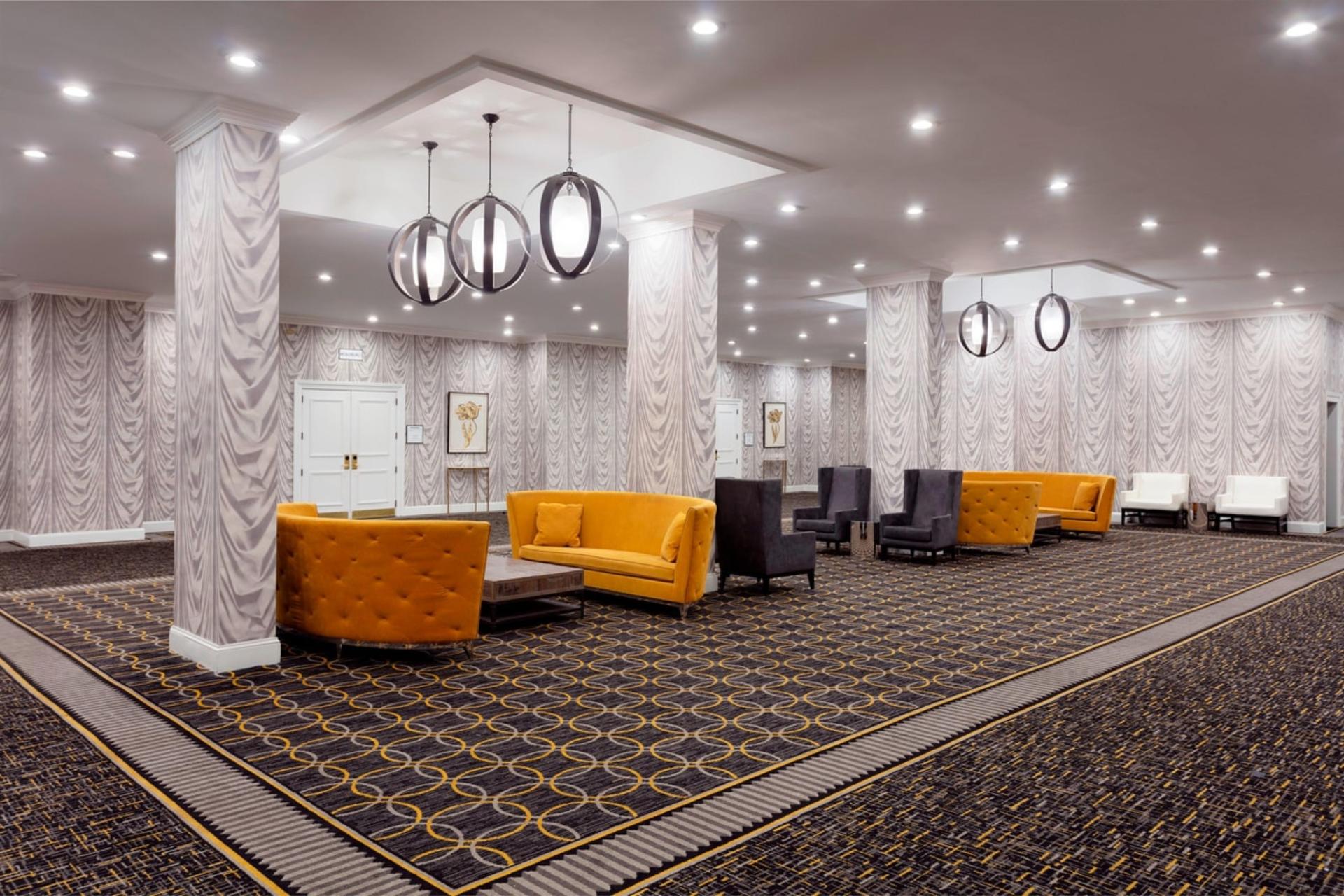 Mecklenburg Foyer Only