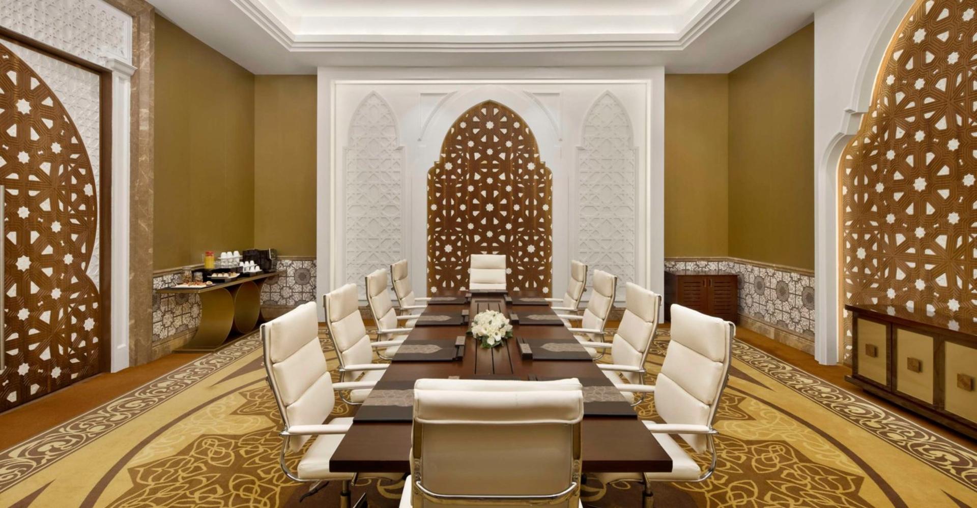 Marco Polo Boardroom