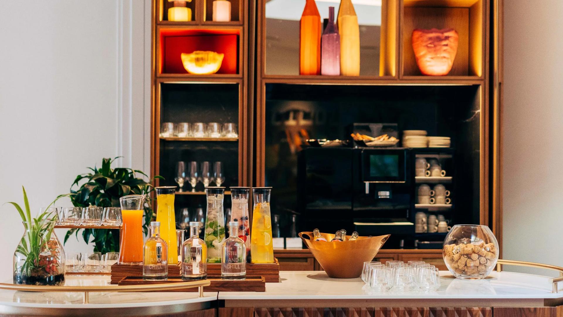 Andaz Studio