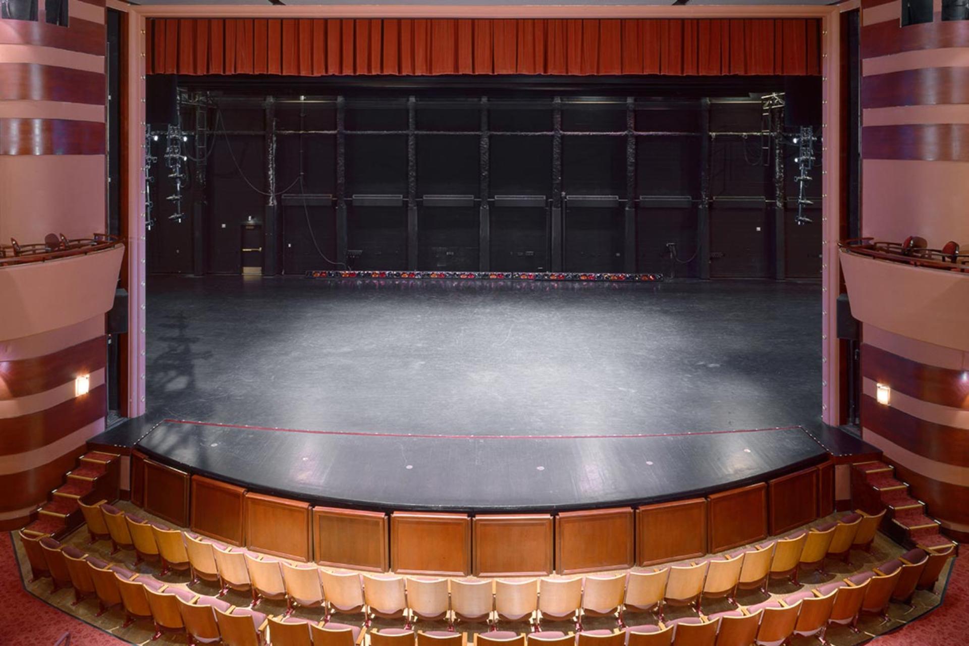 The Rose – Jeanne Wagner Stage