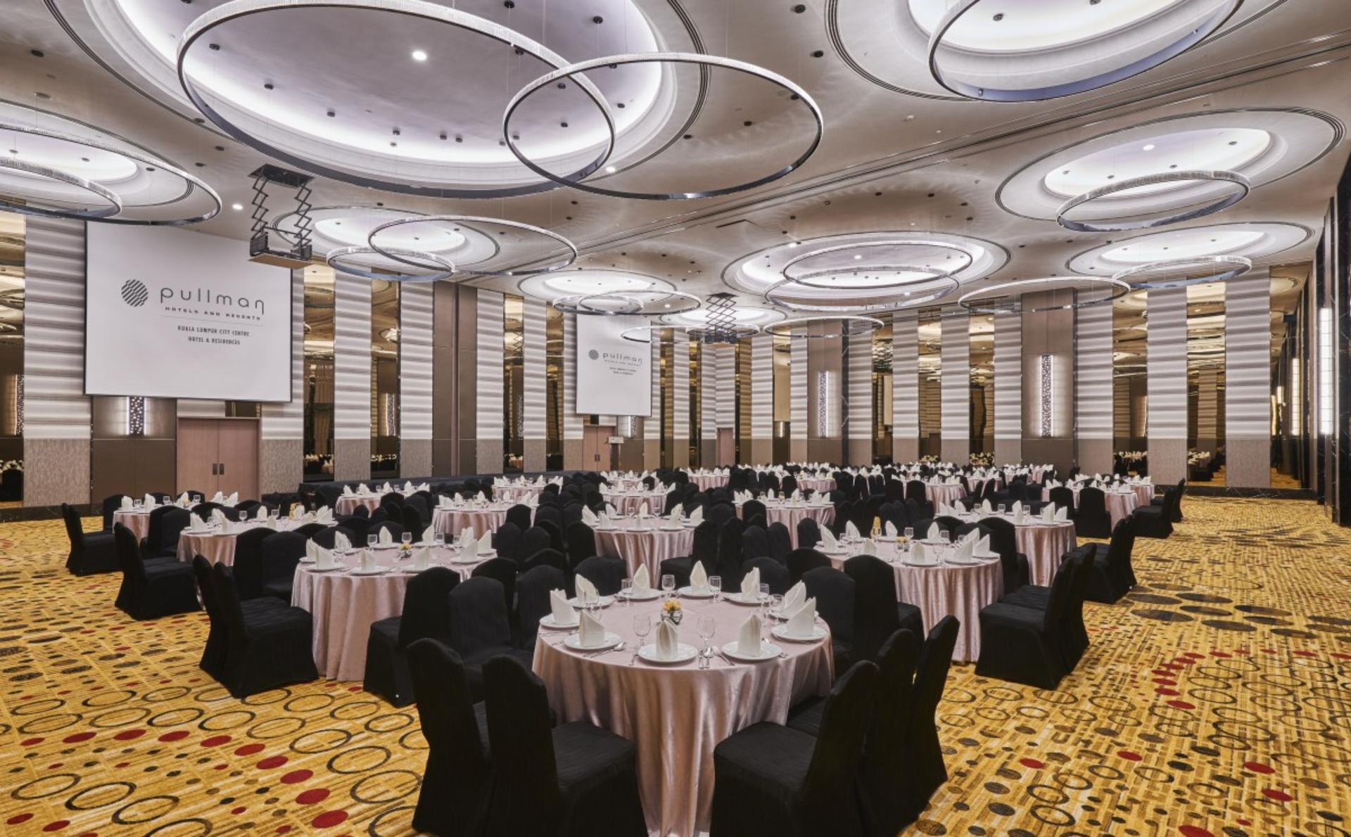 Pullman Grand Ballroom
