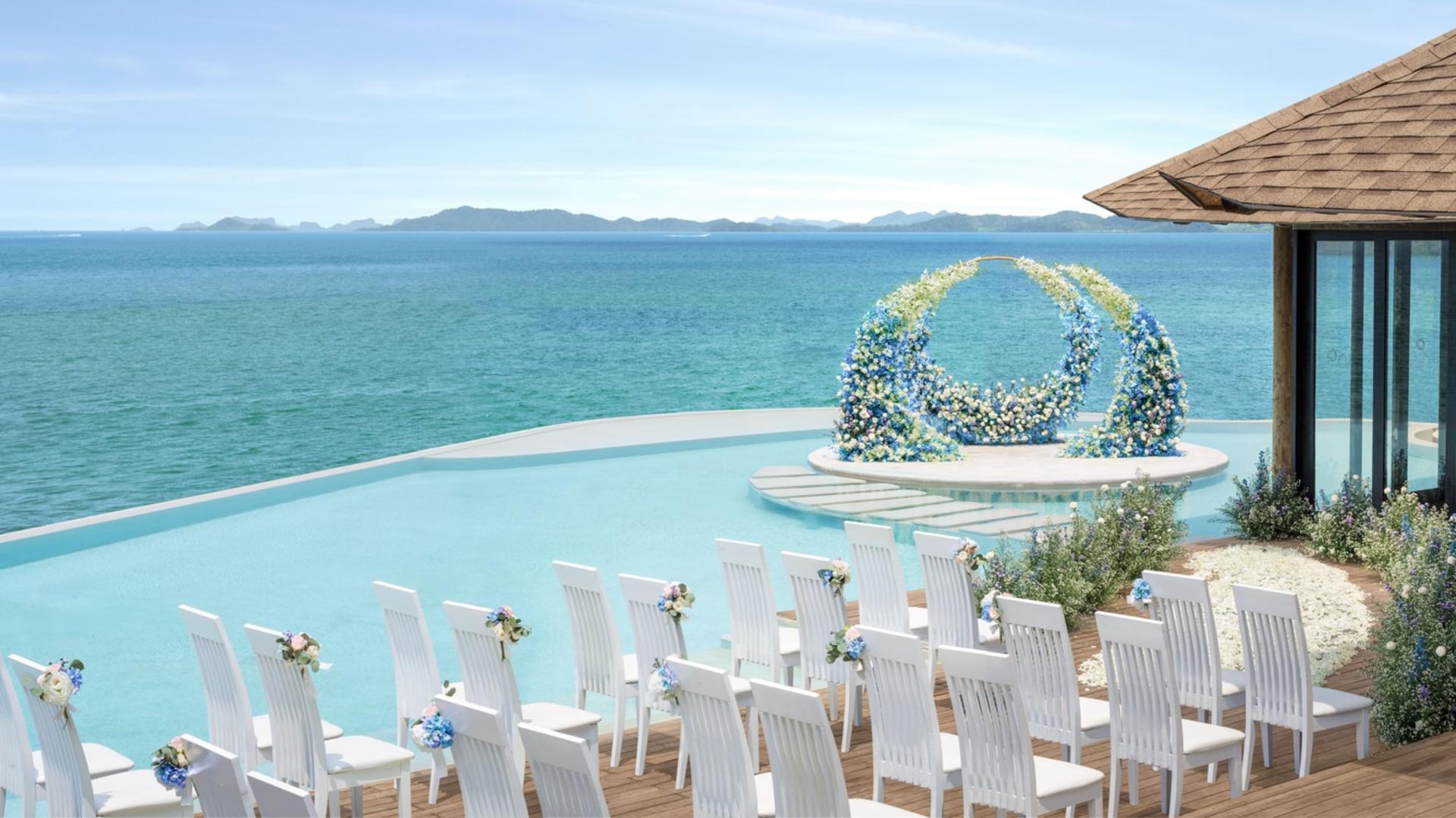 Royal Horizon Pool Villa (Terrace Area)