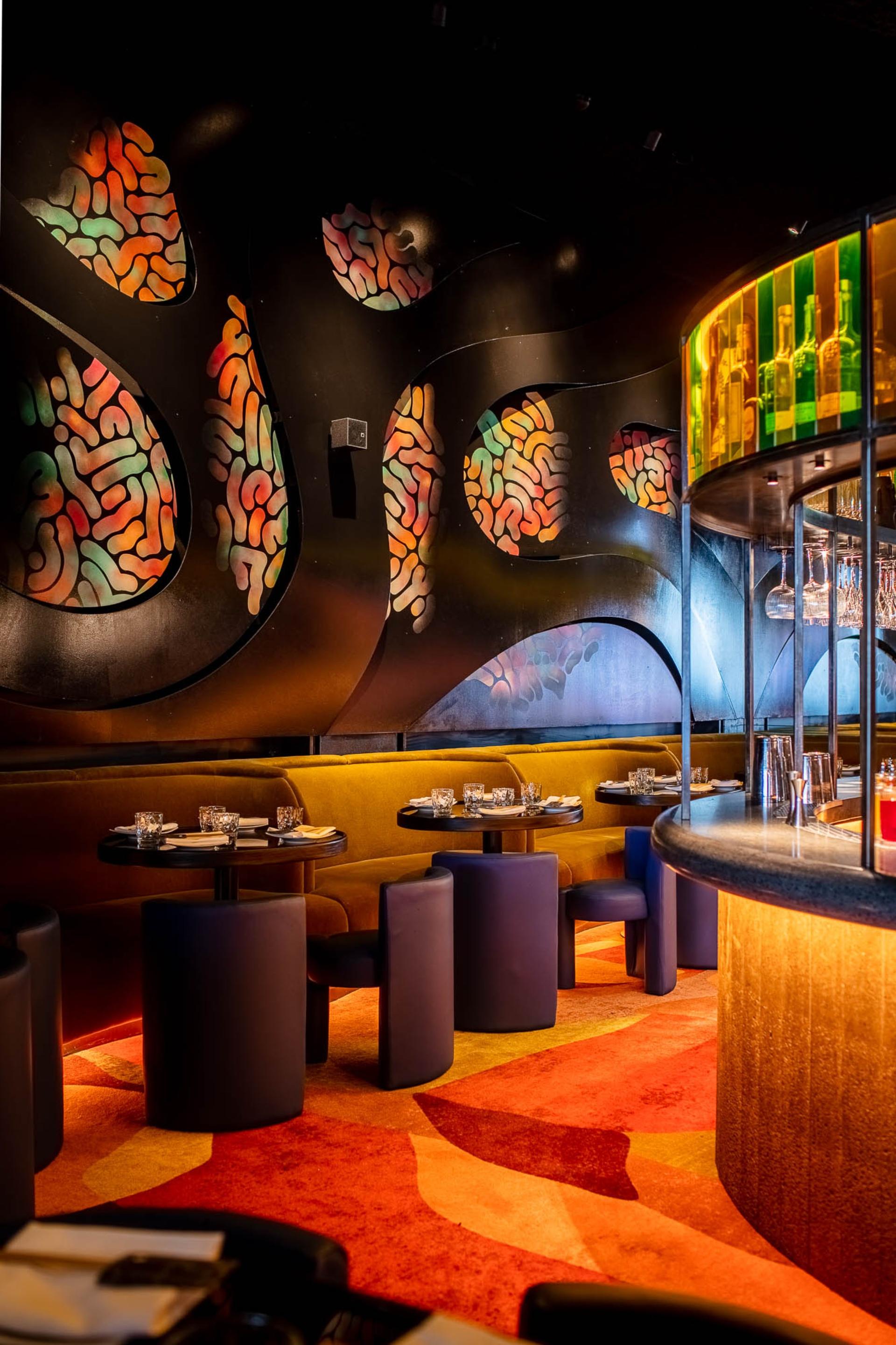 Bar and Lounge