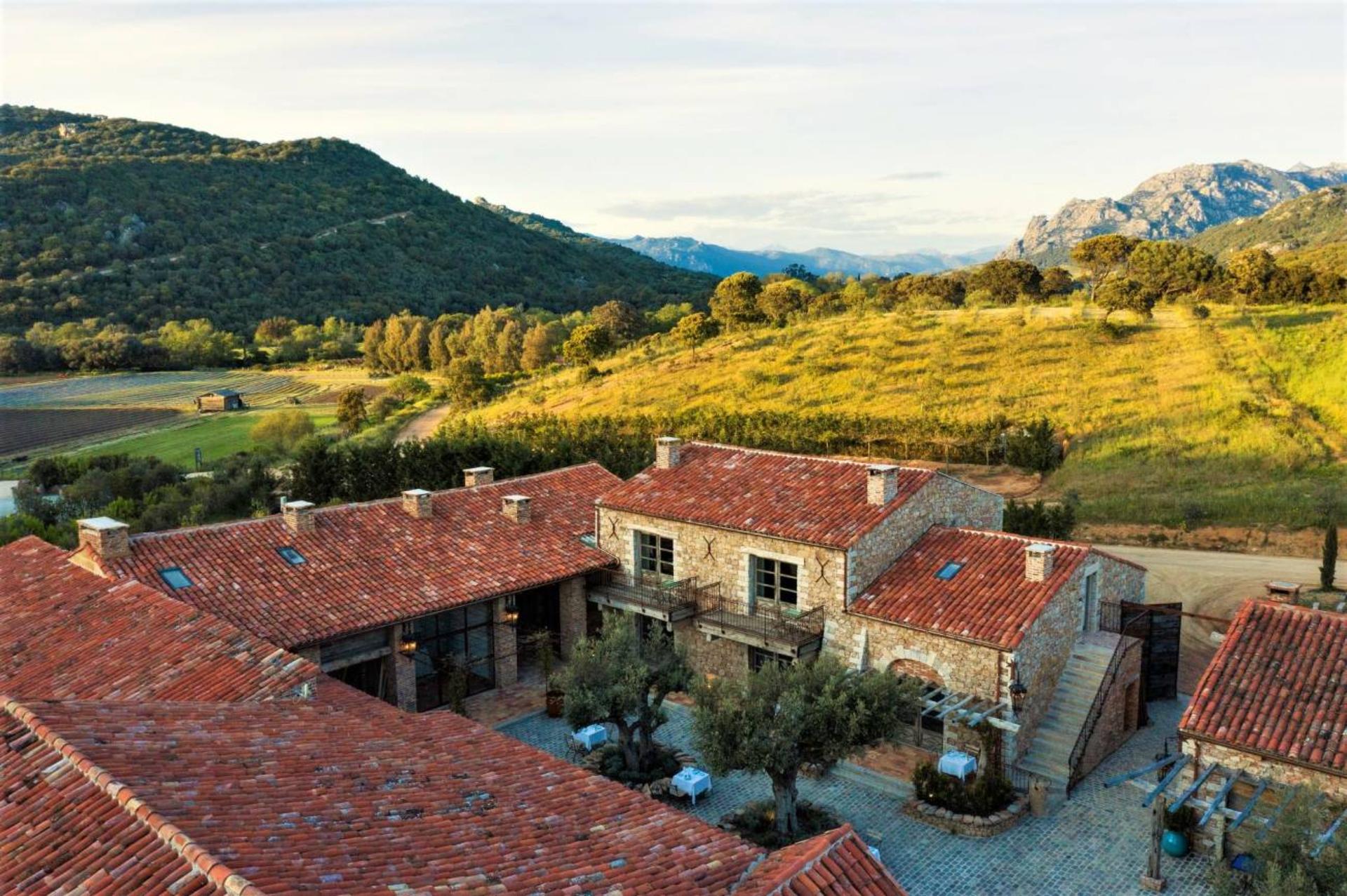 Full Buyout of Area De Murtoli