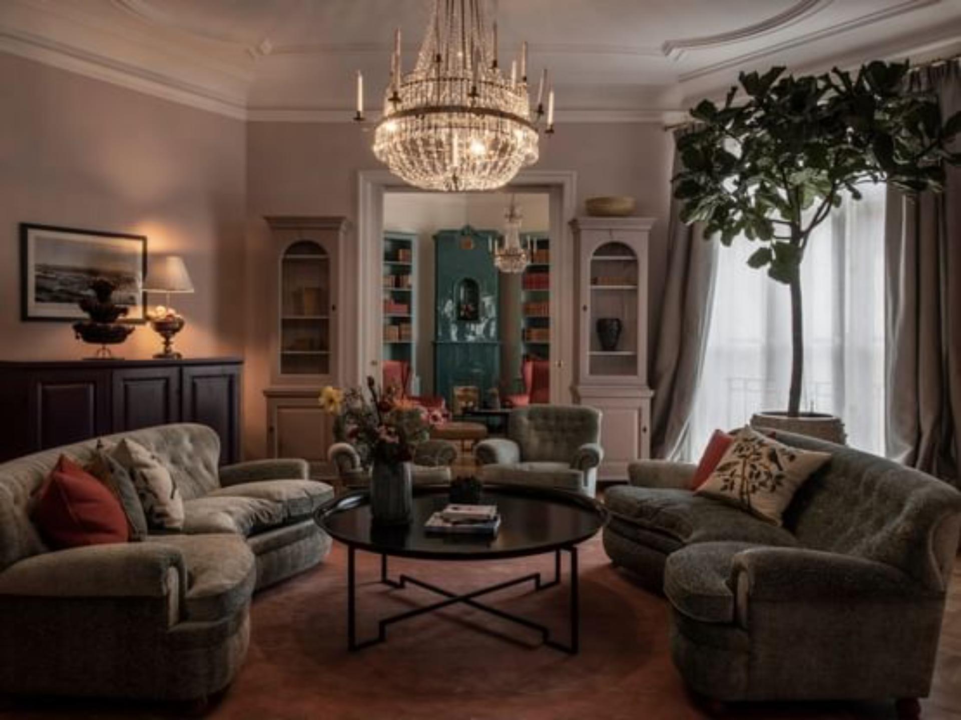 Le Salon