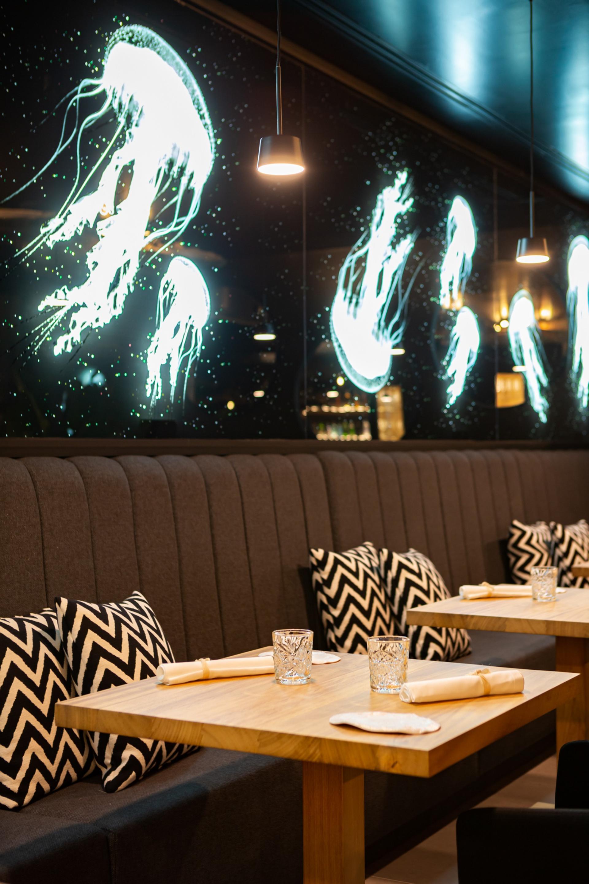 Full Buyout of Unic Restaurant