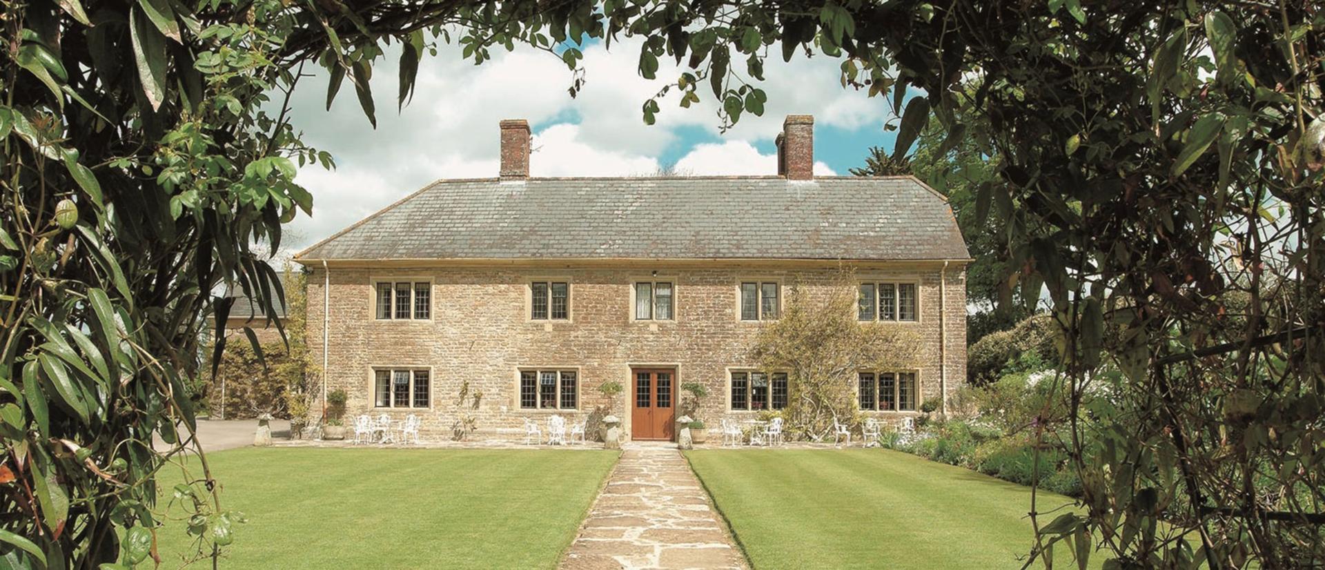 Full Buyout of Plumber Manor Country House Hotel