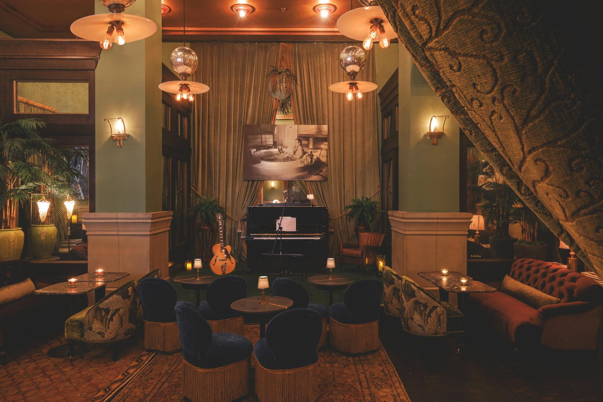 Club Room