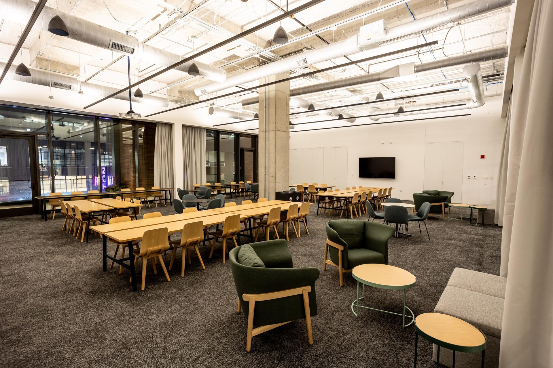 Conference Room | Marche