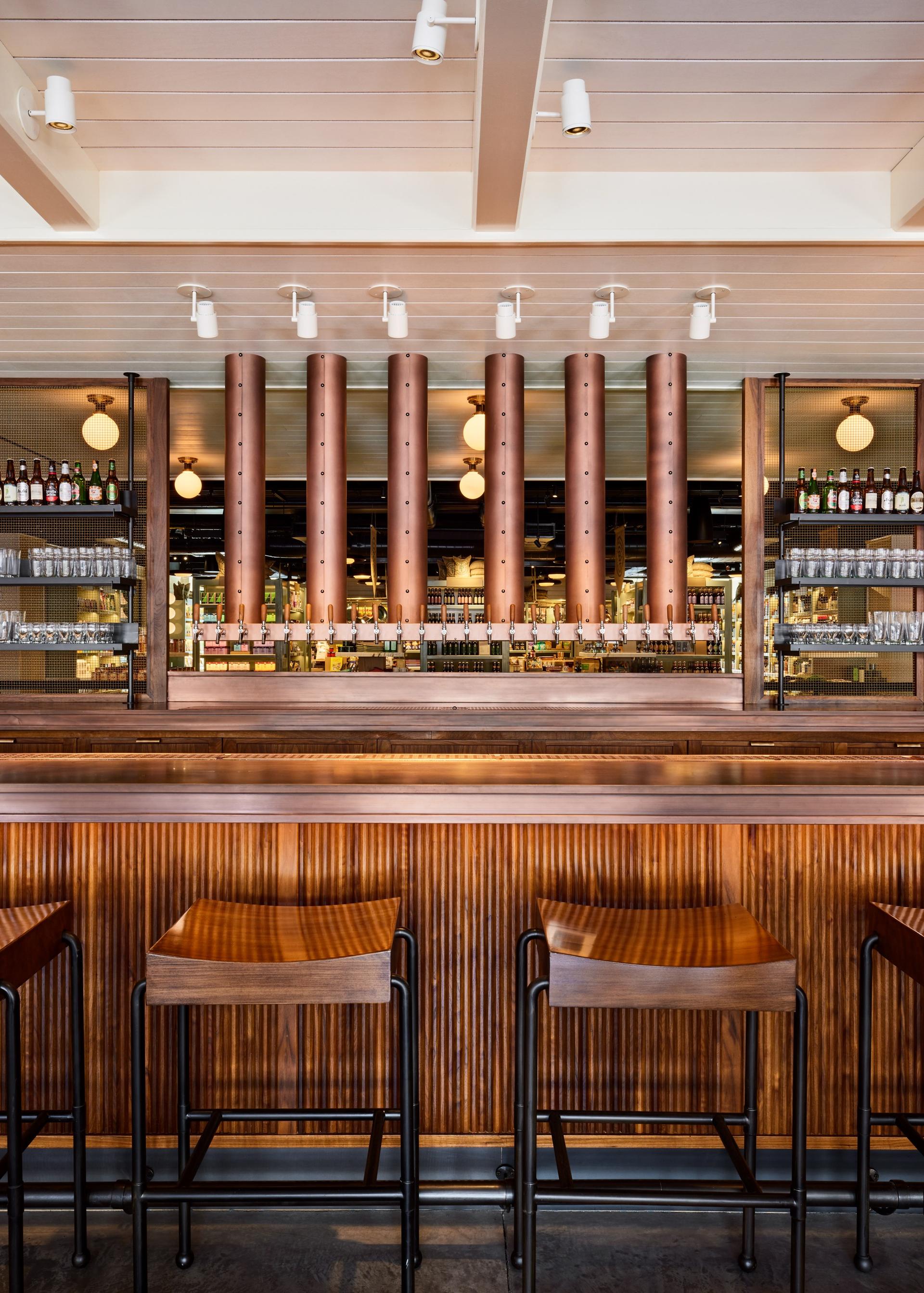 Taquito & Cocktail Bar 