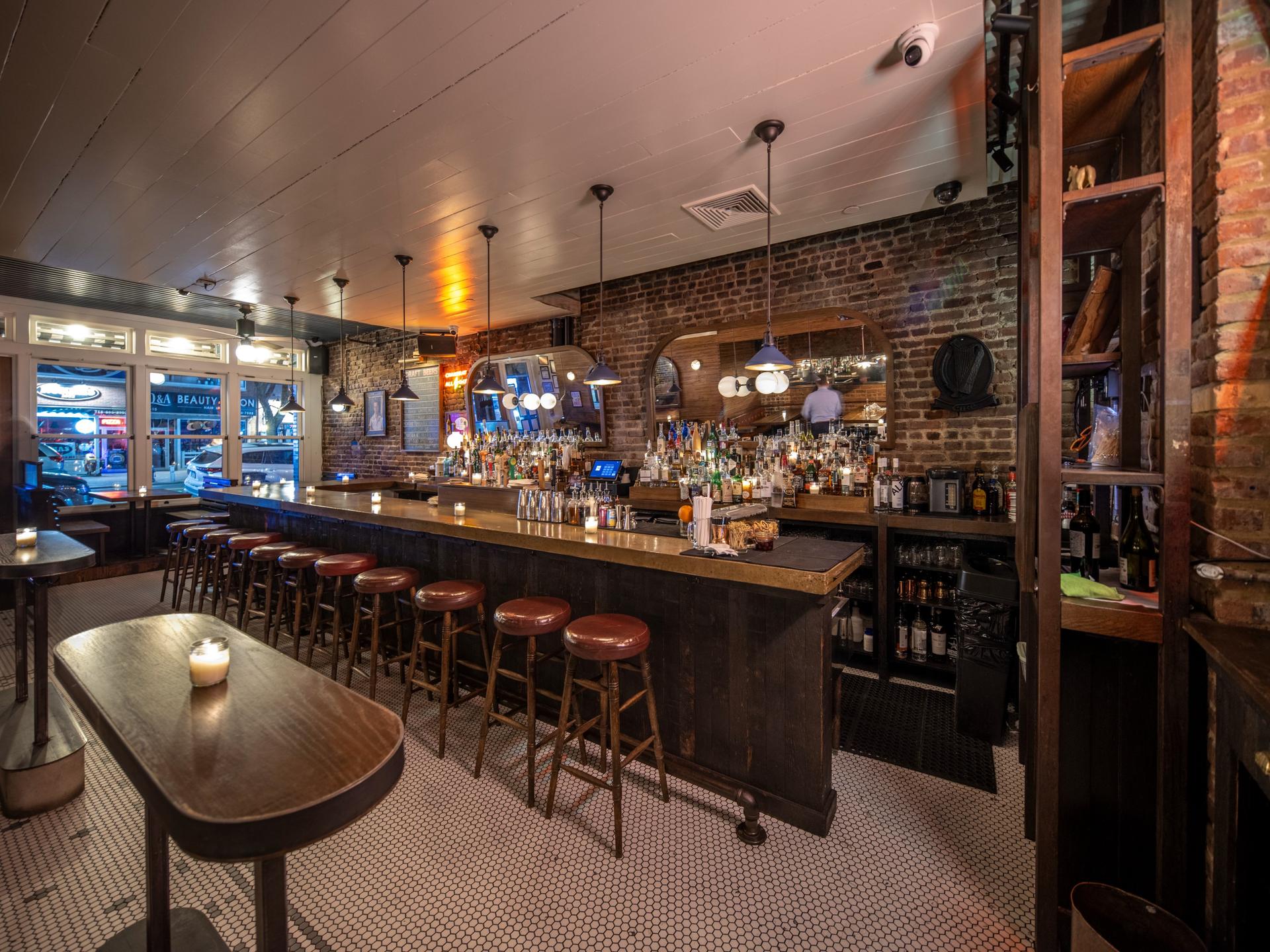 Front Bar