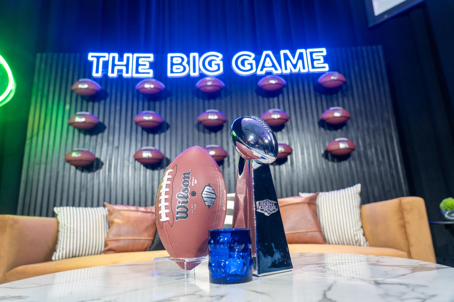 Fontainebleau Blitz Super Bowl Viewing