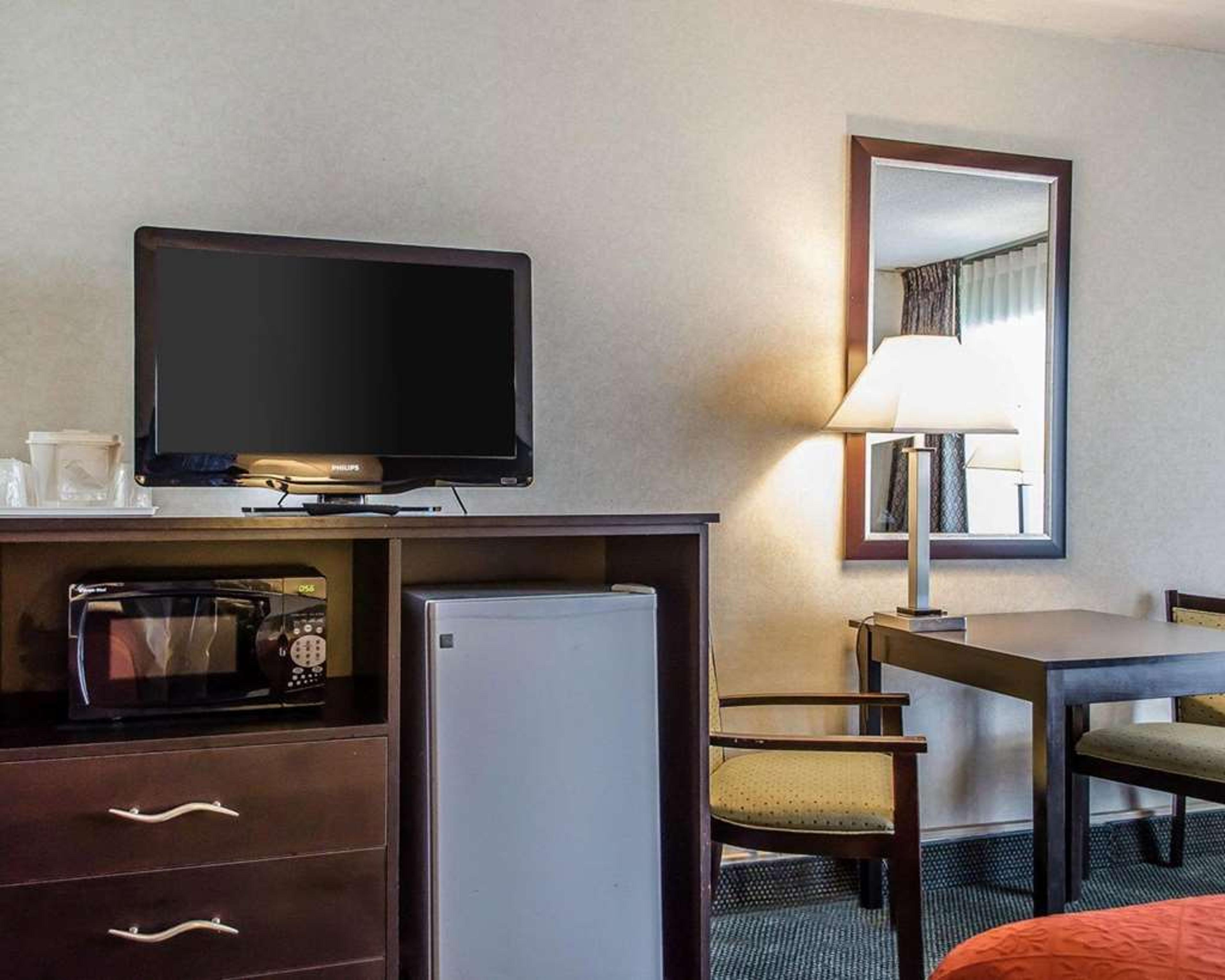 QUALITY INN AND SUITES