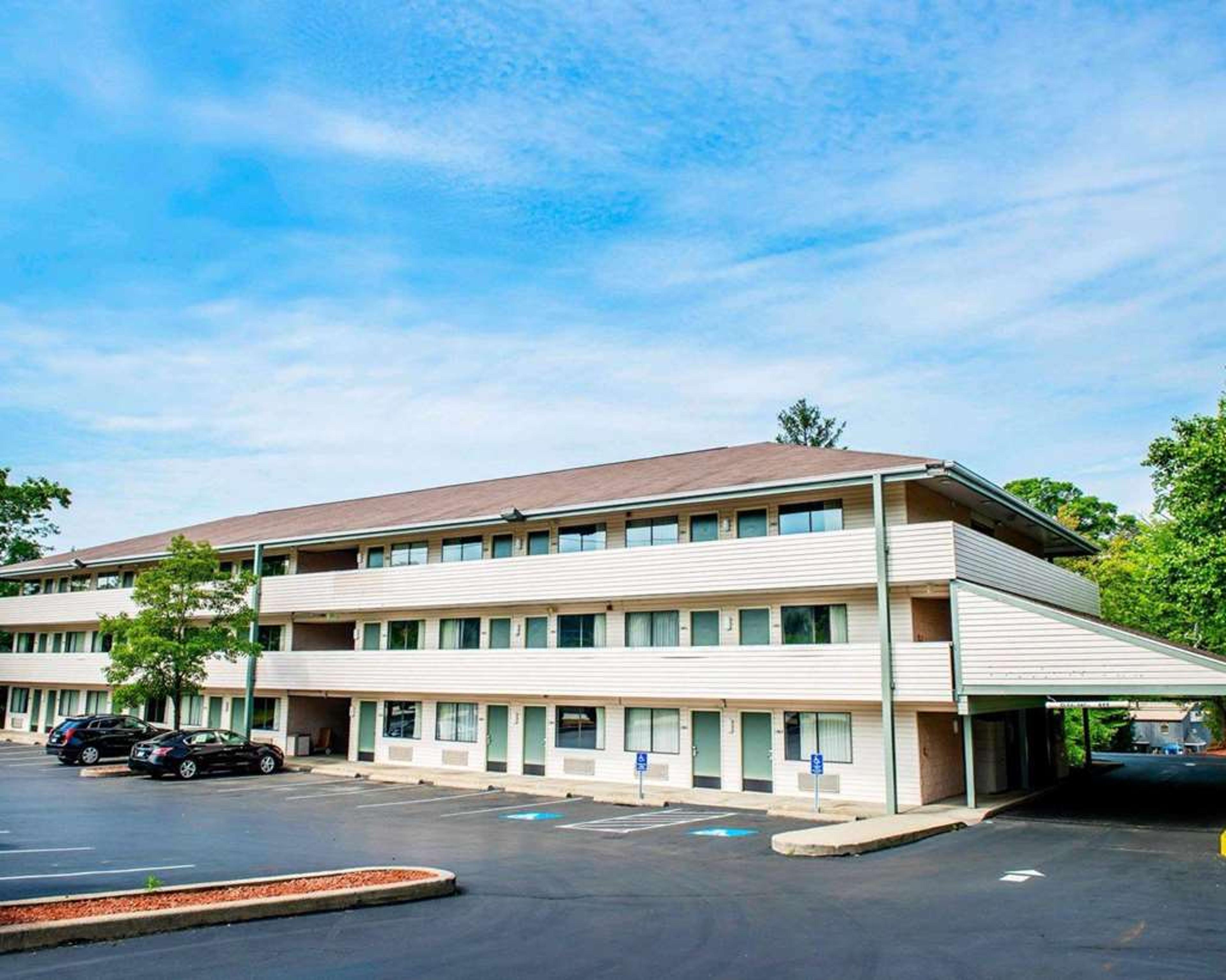 QUALITY INN & SUITES NORTH