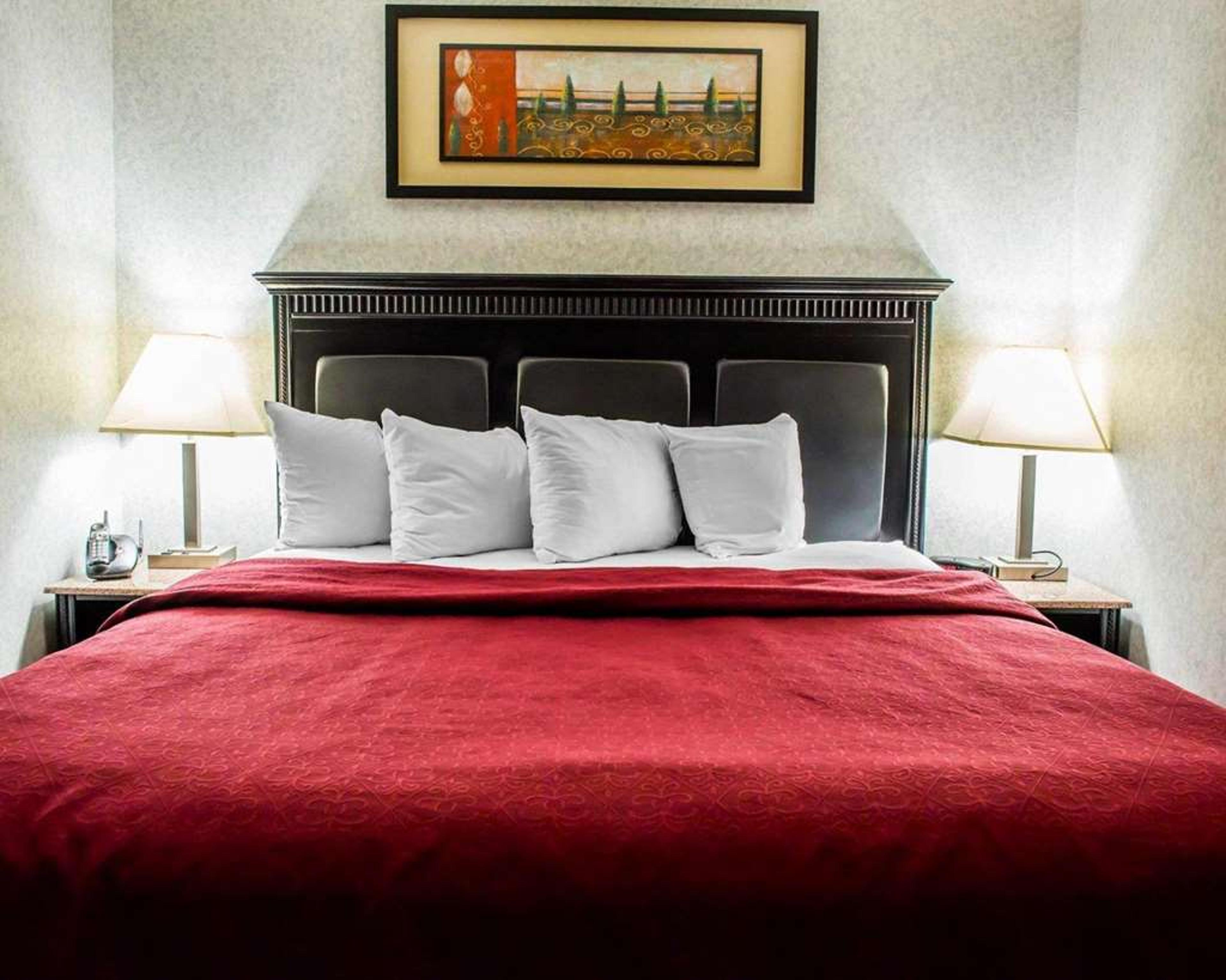 QUALITY INN & SUITES NORTH