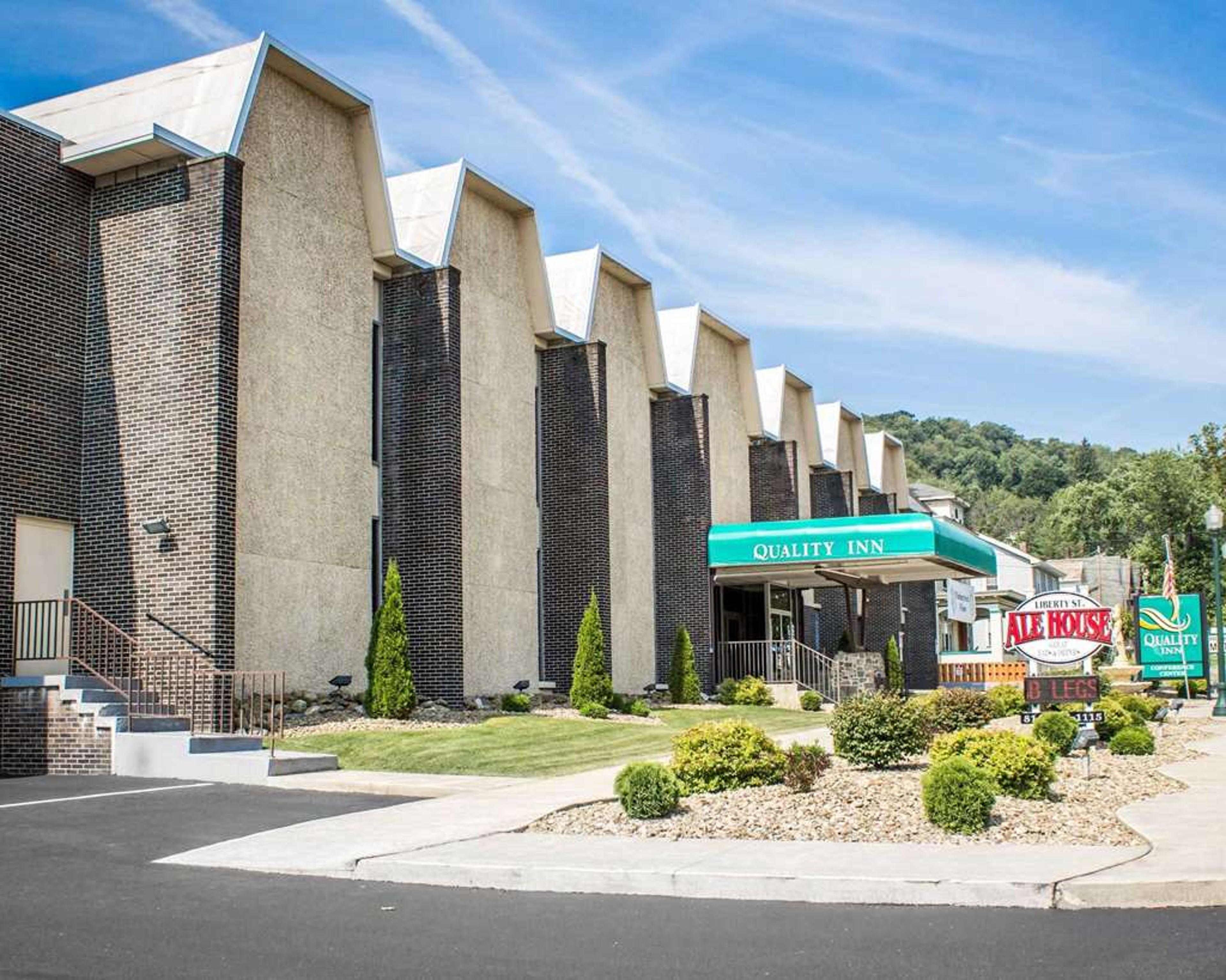 QUALITY INN & CONFERENCE CENTER